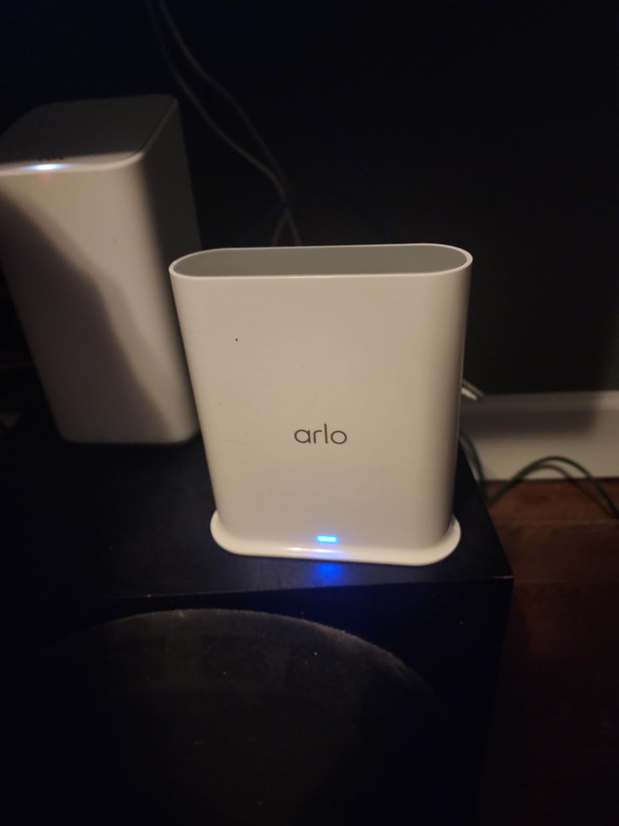 Pro SmartHub, Arlo Certified Accessory - Connects Cameras to Wi-Fi, Works with: Essential (1/2/3/3 XL, Pro 5S/6/6 XL, Ultra Cameras, Floodlight, Video Doorbell Cameras customer photo 2