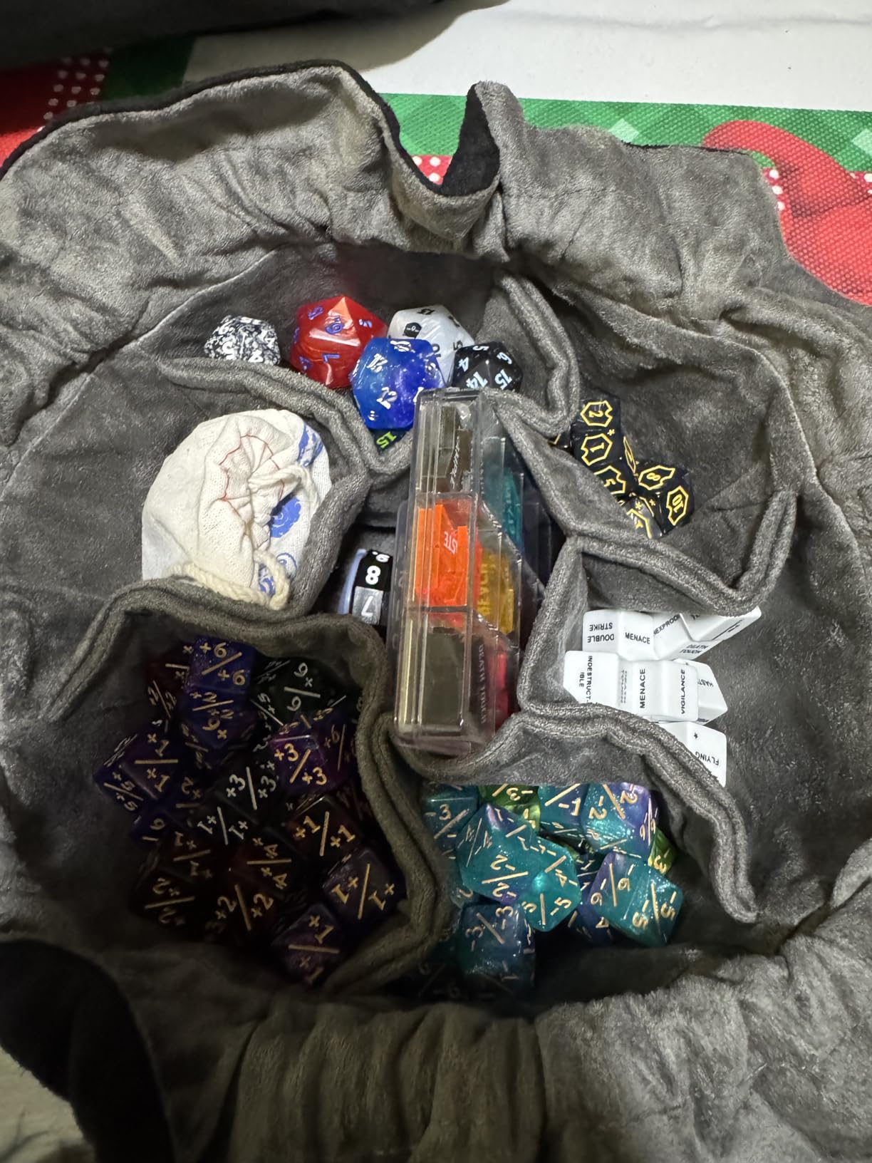 CardKingPro Immense Dice Bags with Pockets - Pink - Capacity 150+ Dice - Great Organizer for Dice Hoarders, Perfect for Dungeons and Dragons [Patented Design] customer photo 1