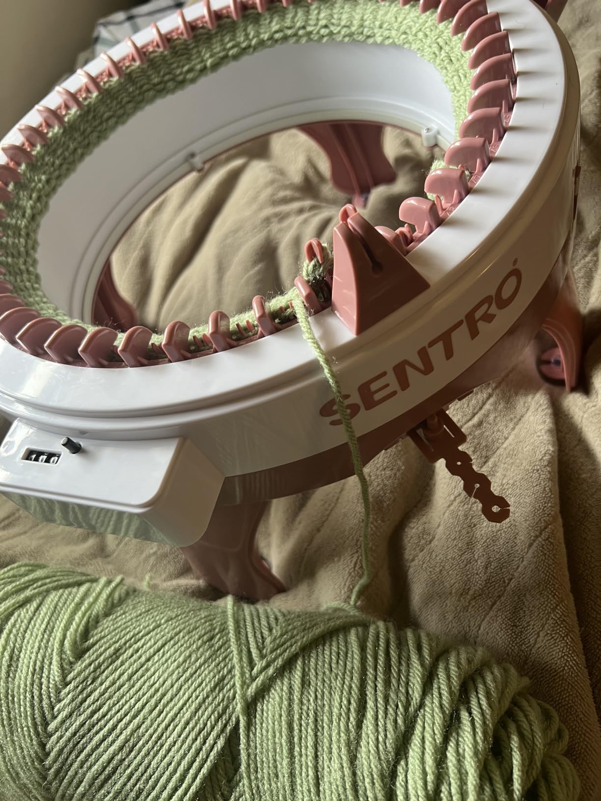 SENTRO 48 Needles Knitting Machine with Electric Adapter, Smart Weaving Loom Round Spinning Crochet Knitting Machines with Row Counter and Crank Handle Adapter Hex Steel Bit for Automatic Knit customer photo 2