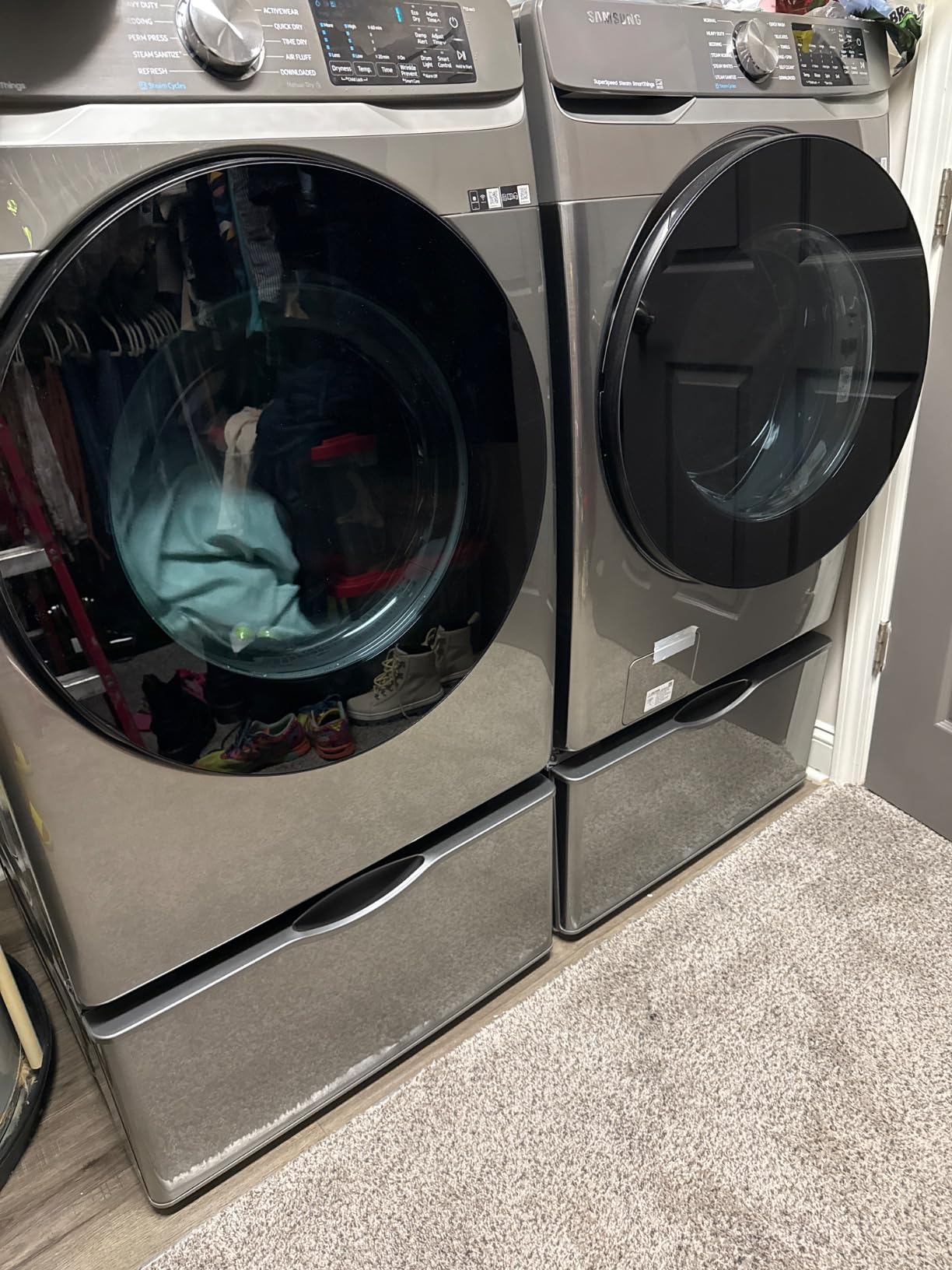 27-Inch Washer Dryer Pedestal Stand w/ Pull Out Laundry Storage Drawer, Stainless Steel, WE402NP/A3, Platinum customer photo 2