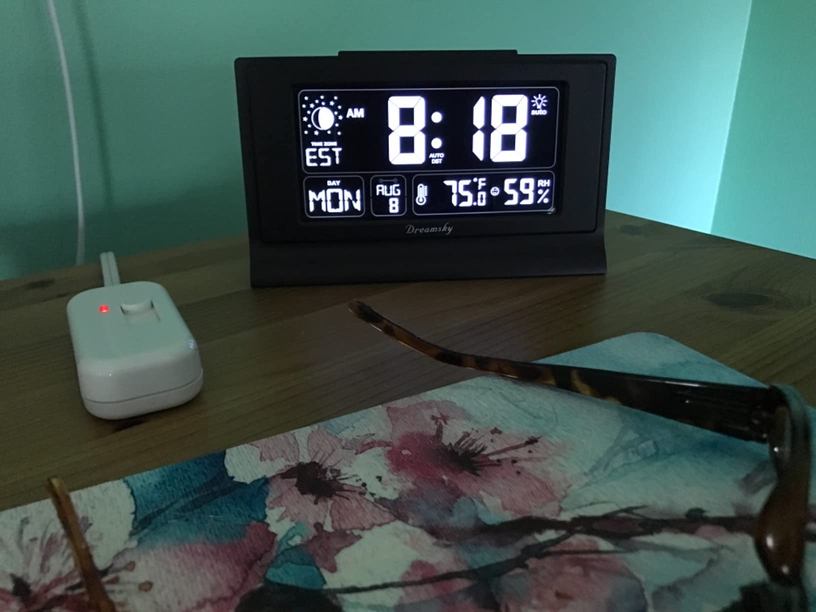 DreamSky Alarm Clocks for Bedrooms with Battery Backup, Auto Set Digital Clock with Date and Day of Week, Indoor Temperature Humidity, Moon Phase, Dimmer, Auto DST, USB Port customer photo 1