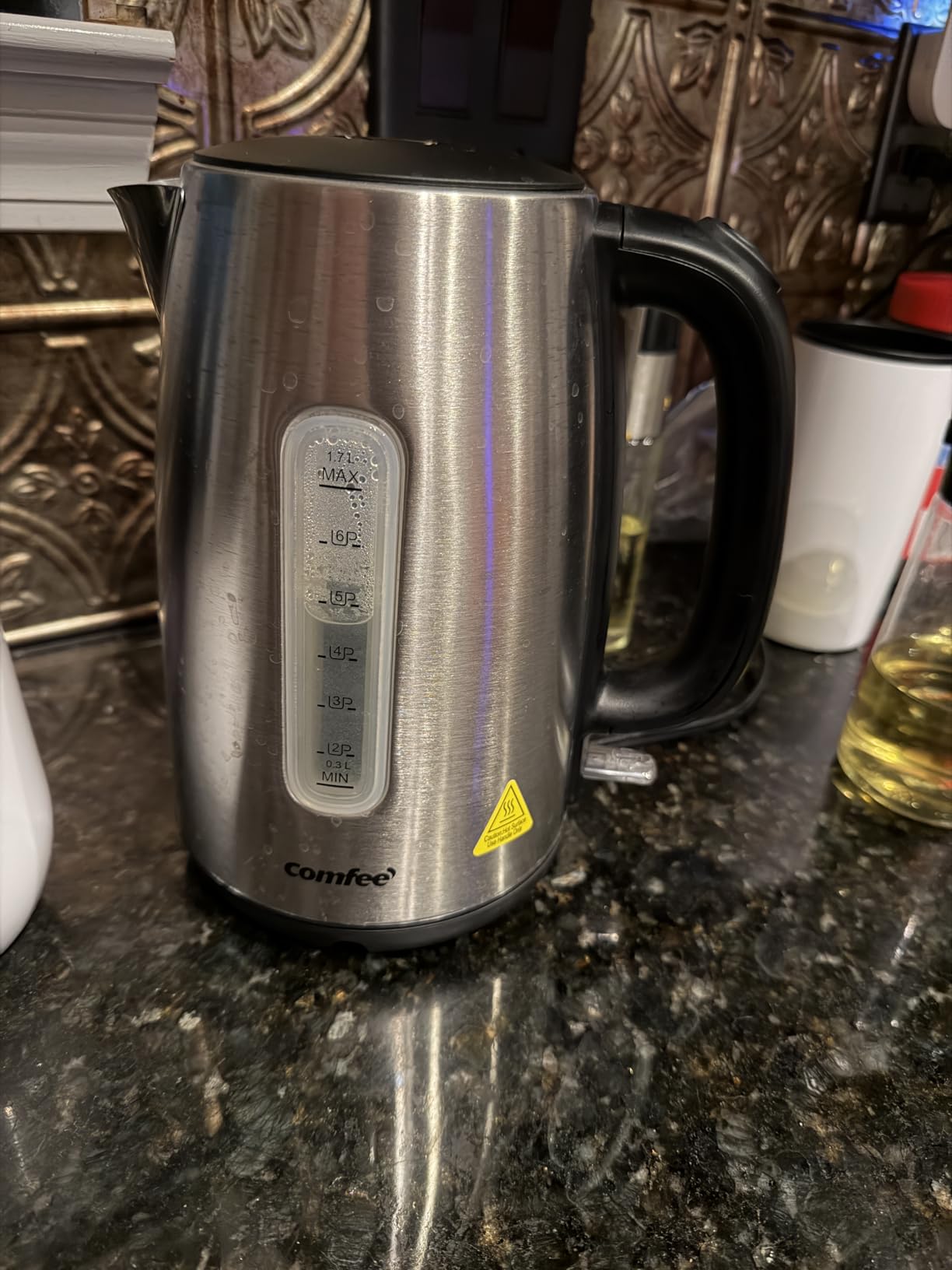 COMFEE' Stainless Steel Electric Kettle, 1.7 Liter Tea Kettle Electric & Hot Water Kettle, 1500W Fast Boil with LED Light, Auto Shut-Off and Boil-Dry Protection customer photo 1