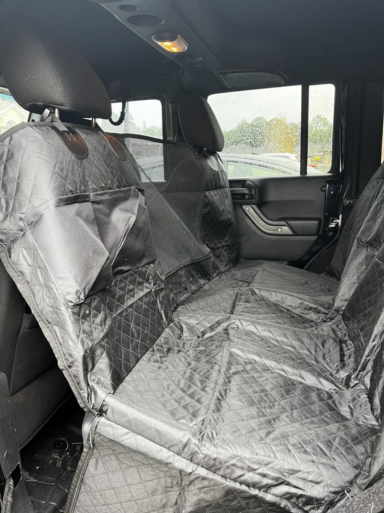 Vailge Dog Car Seat Cover for Back Seat, 100% Waterproof Back Seat Pet Cover for Dogs with Mesh Window, Scratch Prevent Antinslip Dog Hammock for Car customer photo 2