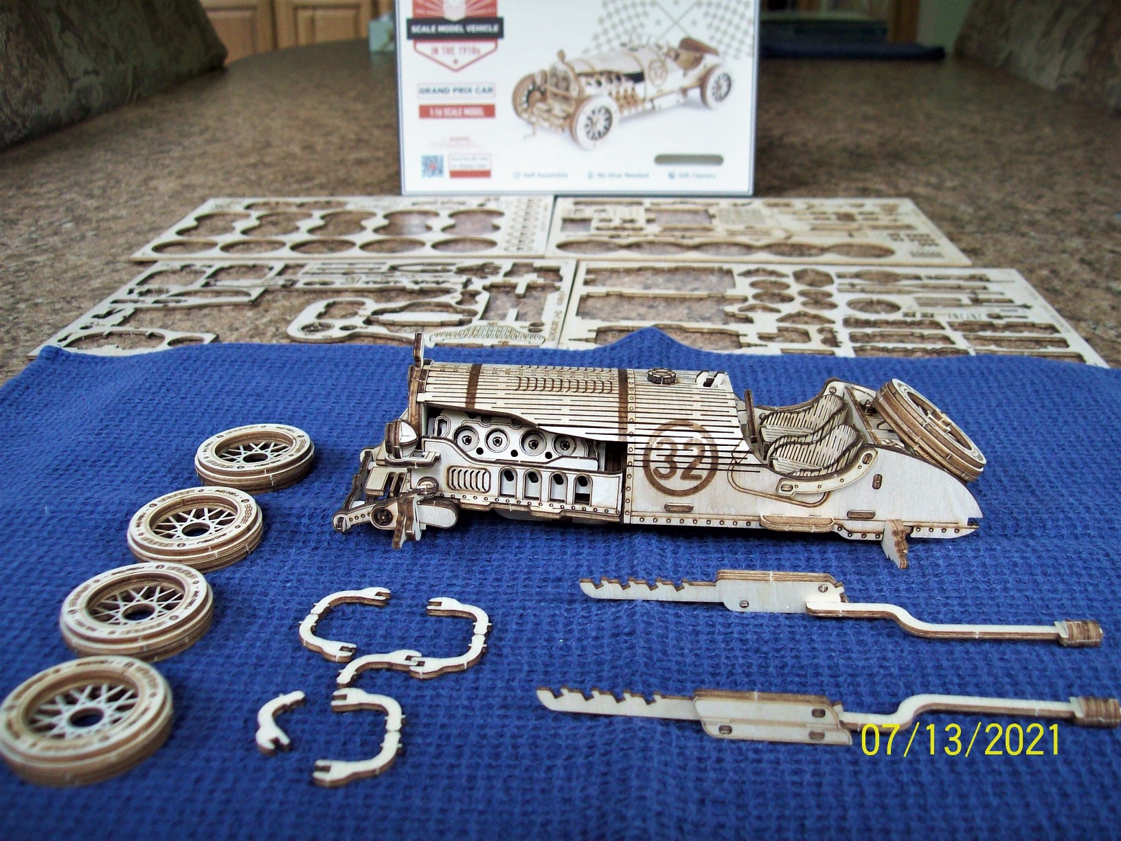 ROKR 3D Wooden Puzzle for Adults-Mechanical Car Model Kits-Brain Teaser Puzzles-Vehicle Building Kits-Unique Gift for Adults on Birthday/Christmas Day(1:16 Scale)(MC401-Grand Prix Car) customer photo 2