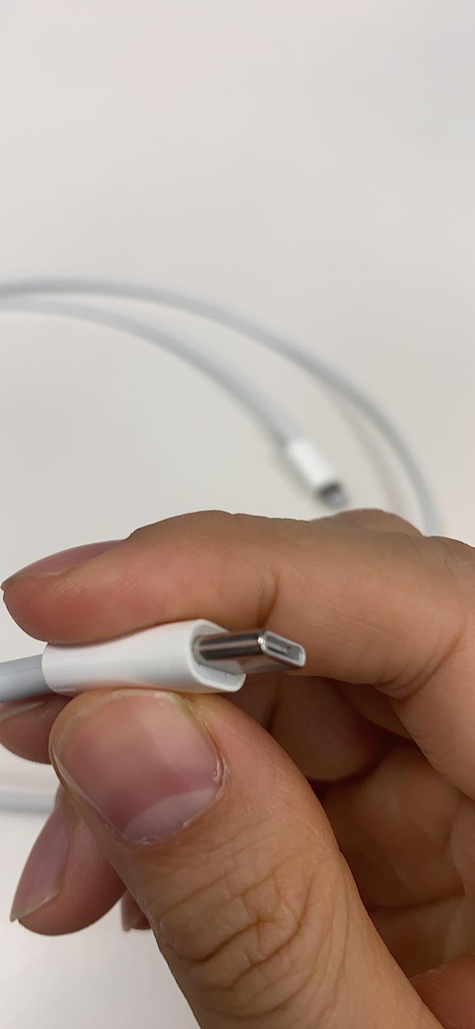 Anker Powerline III USB C to USB C Charger Cable(100W,6FT),Type-C for iPhone 16/15,iPad mini 6,MacBook Pro 2020,Galaxy,Switch,and More(White) customer photo 2