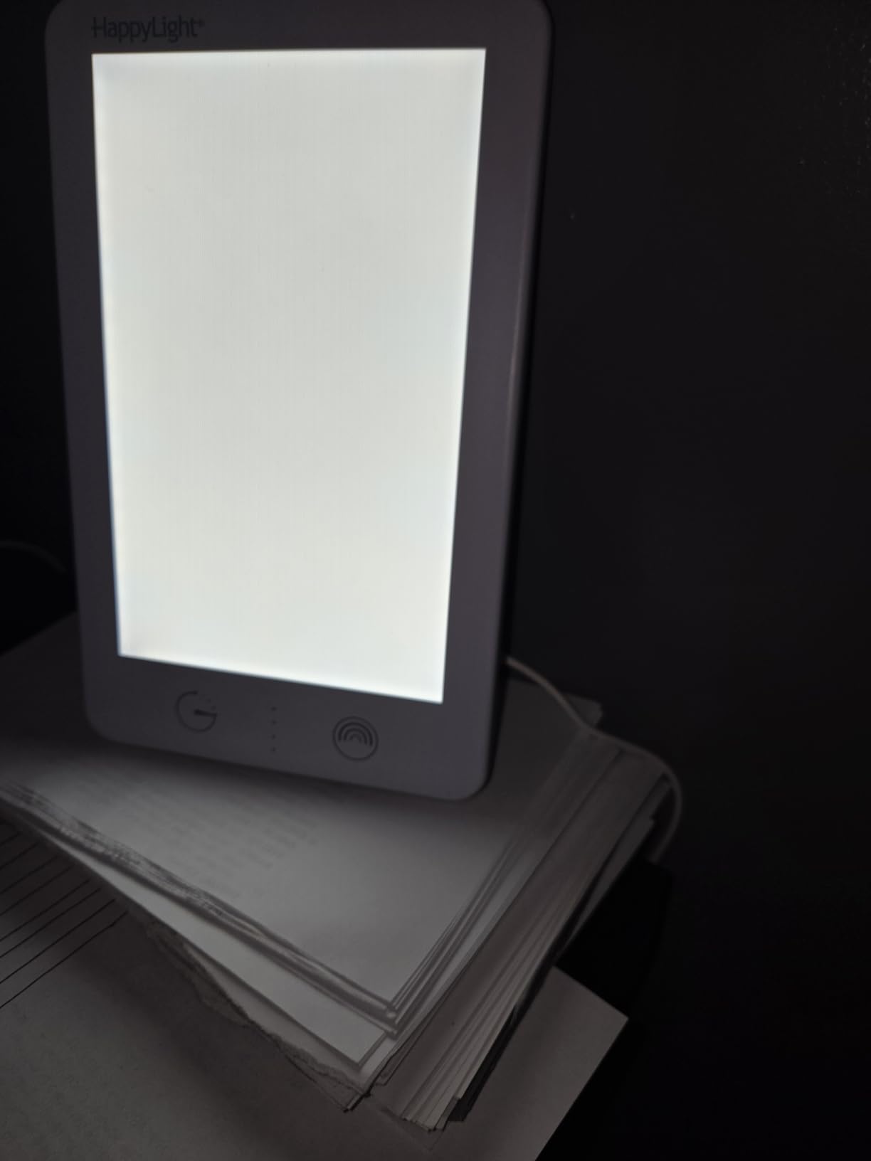 Verilux HappyLight Lumi Plus - Light Therapy Lamp with 10,000 Lux, UV-Free, LED Bright White Light with Adjustable Brightness, Countdown Timer, & Detachable Stand customer photo 2