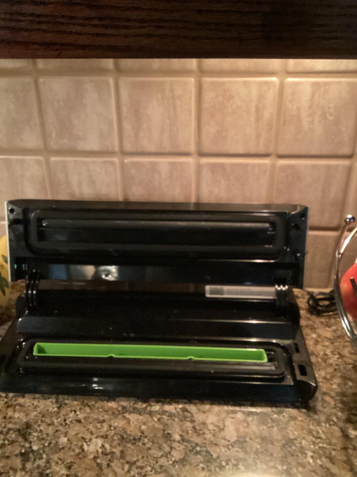 FoodSaver PowerVac Compact Vacuum Sealing Machine Stainless Steel & Black Vertical Storage VS0150 | Preserves freshness reduces bag waste for both dry and wet food customer photo 2