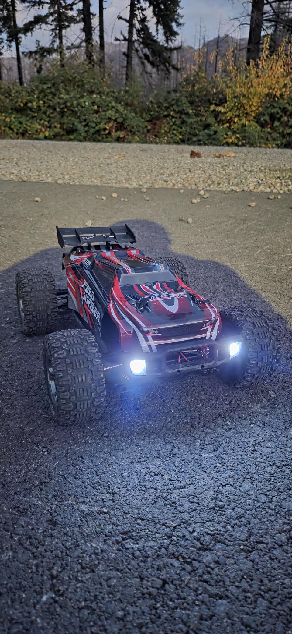 DEERC 9206E DIY Extra Shell 1:10 Scale Large RC Cars,48+ KM/H Hobby Grade High Speed Remote Control Car for Adults Boys,All Terrain 4WD 2.4GHz Off Road Monster RC Truck with 2 Battery for 40+ Min Play customer photo 2