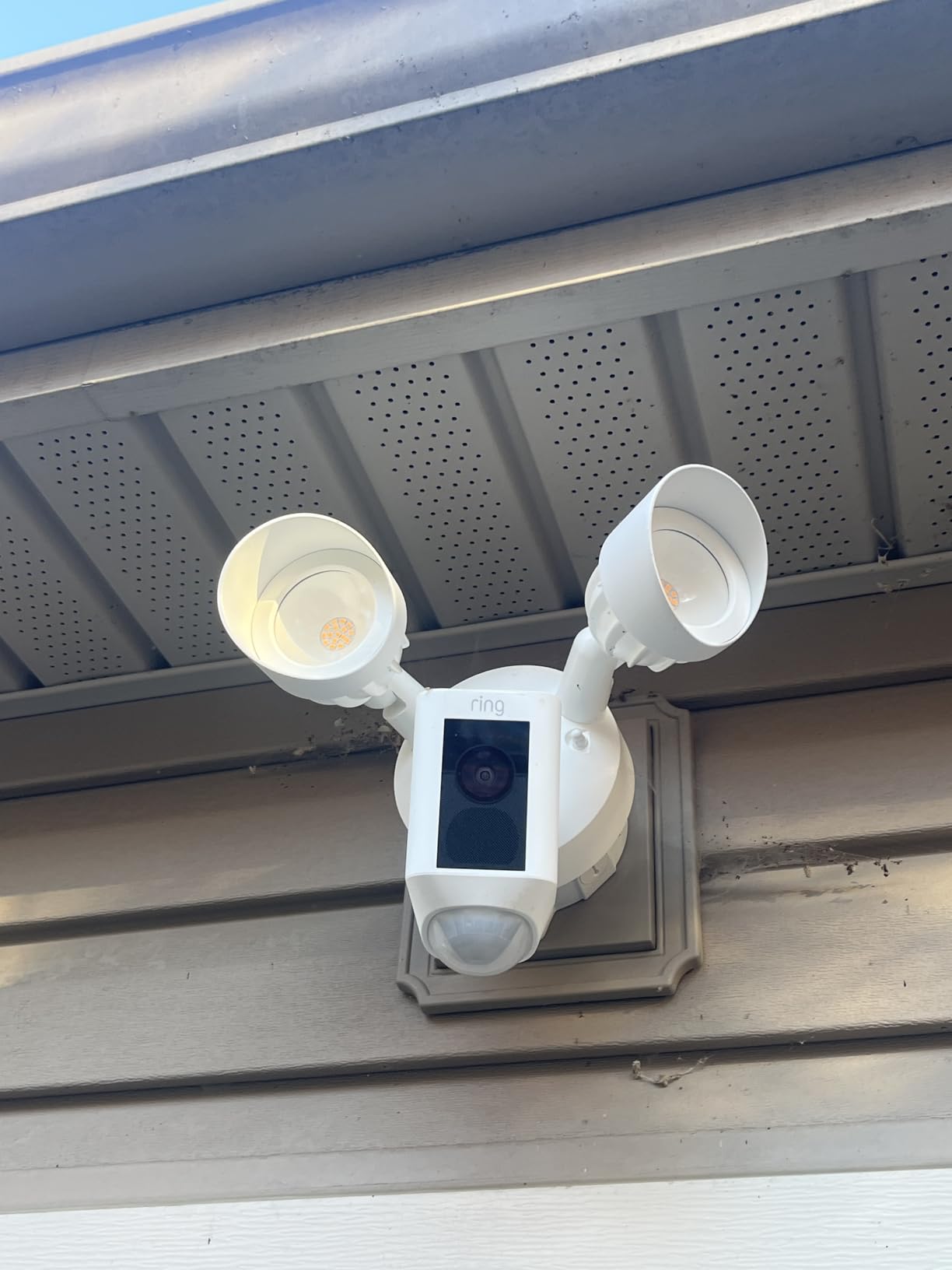 Like-New Ring Floodlight Cam Wired Plus (newest model), Outdoor home or business security with motion-activated 1080p HD video and floodlights, Black customer photo 1