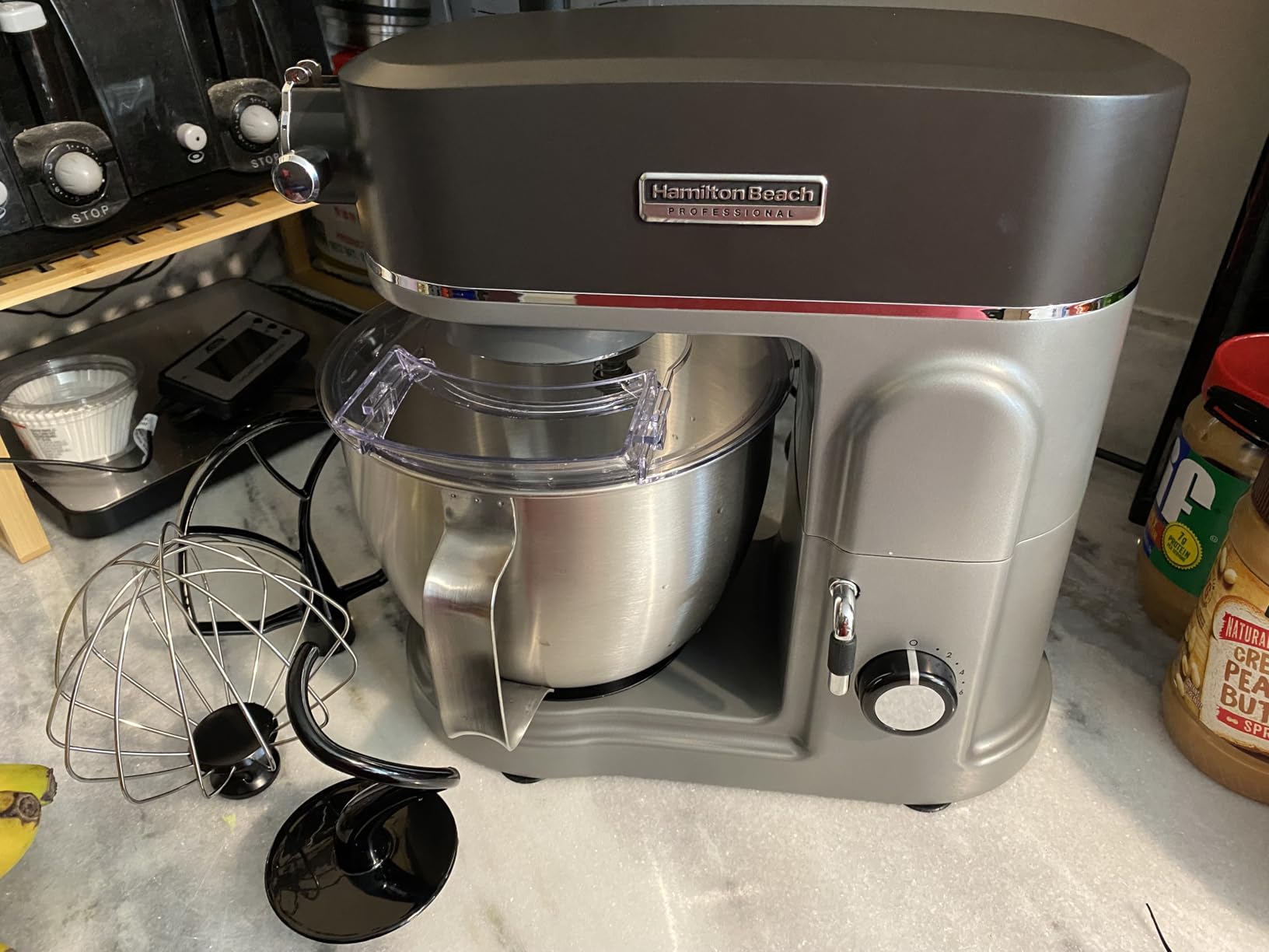 Hamilton Beach All-Metal Stand Mixer with Specialty Attachment Hub, 5 Quart Bowl, 12 Speeds, Includes Flat Beater, Dough Hook, Whisk (63240) customer photo 1