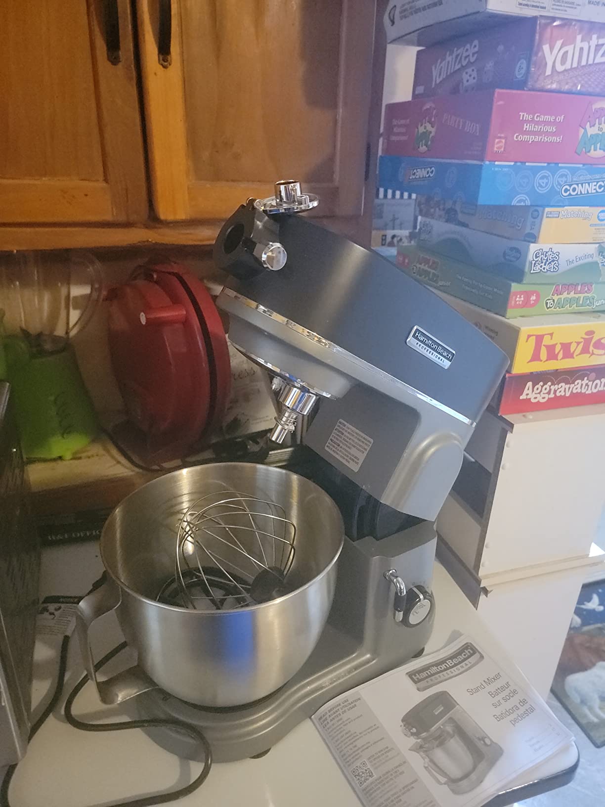 Hamilton Beach All-Metal Stand Mixer with Specialty Attachment Hub, 5 Quart Bowl, 12 Speeds, Includes Flat Beater, Dough Hook, Whisk (63240) customer photo 2