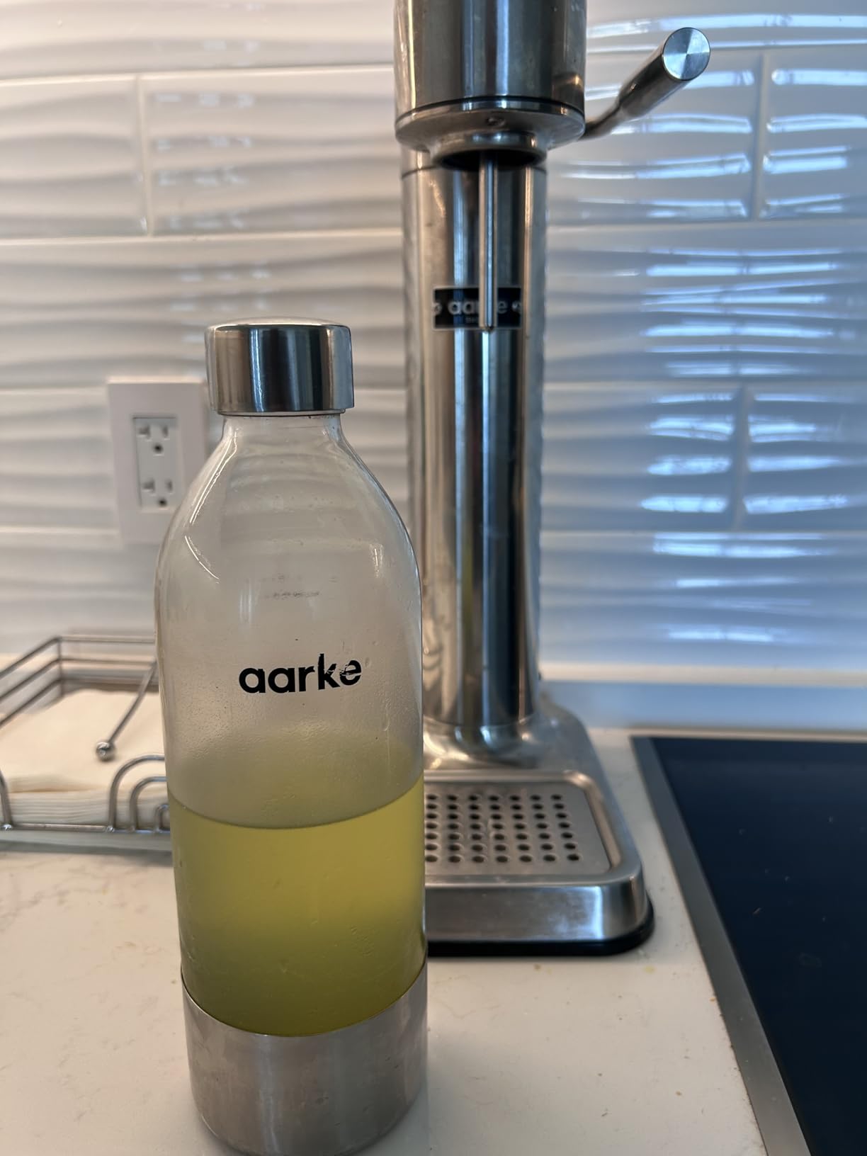 Aarke Carbonator 3 - Premium Sparkling Water Maker, Stainless Steel | Cordless Soda Maker for Home, Carbonated Water Machine, BPA-free PET Bottle Included customer photo 2