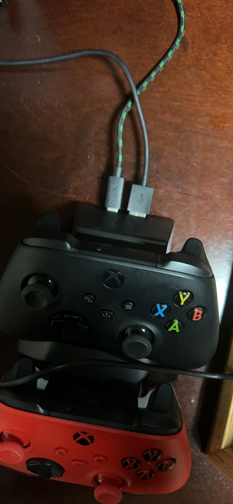 Venom Twin Charging Dock with 2X Rechargeable Battery Packs - (Xbox Series X and S, Xbox One) - Black customer photo 2
