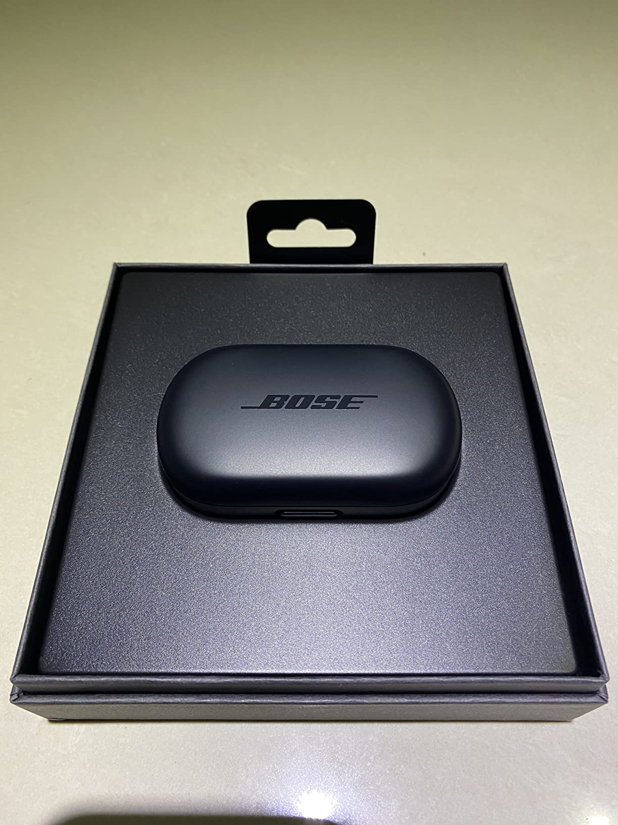Bose QuietComfort Noise Cancelling Earbuds-Bluetooth Wireless Earphones, Triple Black (Renewed) customer photo 1