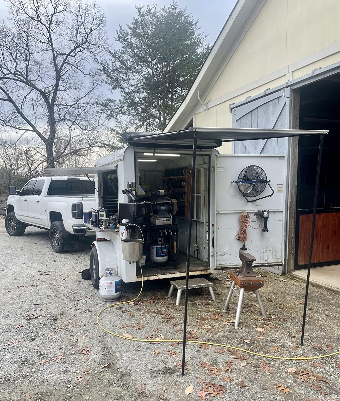 Overland Vehicle Systems HD Nomadic 4.5' Awning - 280G Poly Cotton Rip Stop, 30 Sq Ft Coverage, Universal Fitment customer photo 1