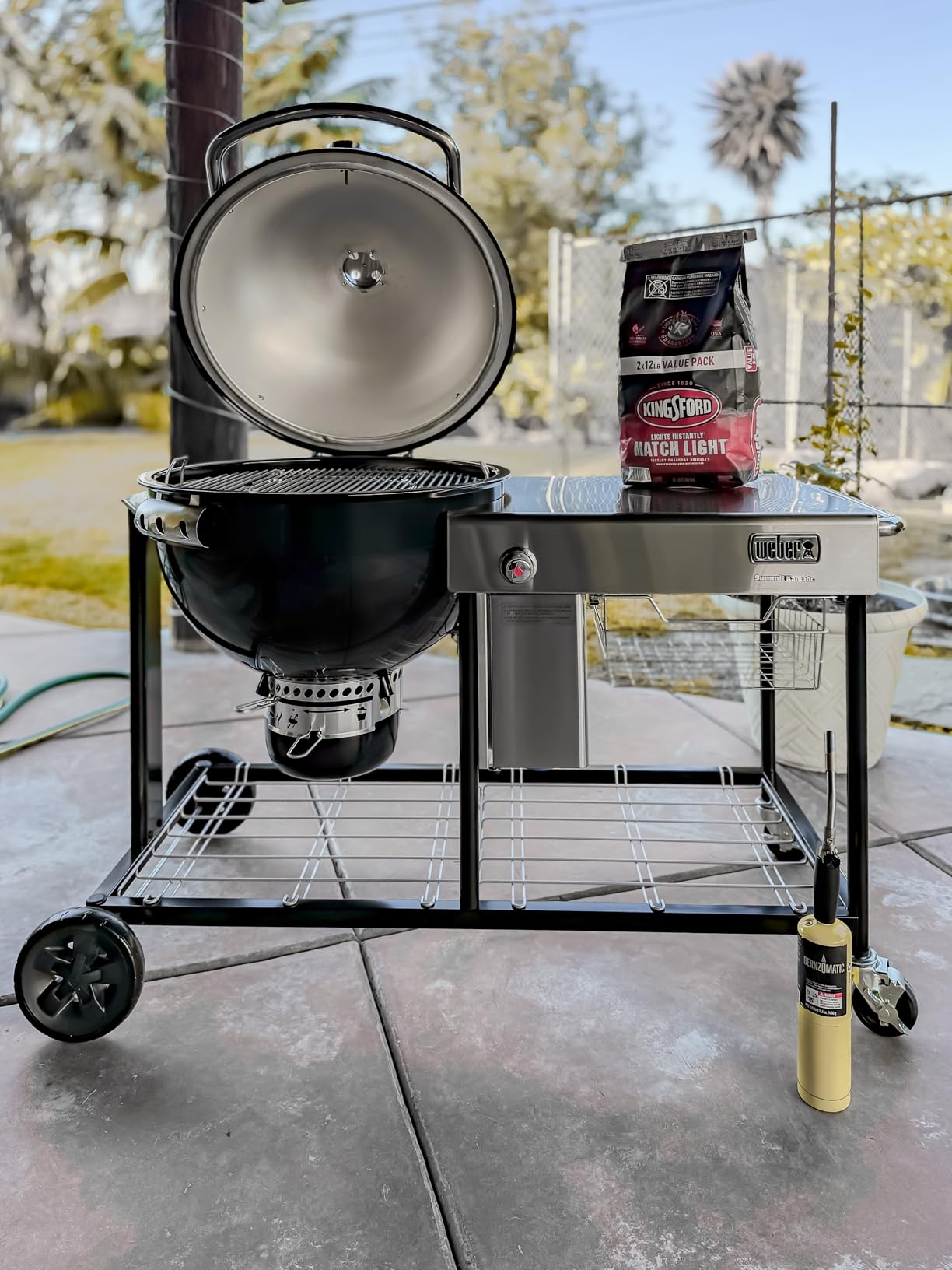 Summit® Kamado S6 Charcoal Grilling Center, Black - Dual‑Walled Insulated Steel Kamado with 24