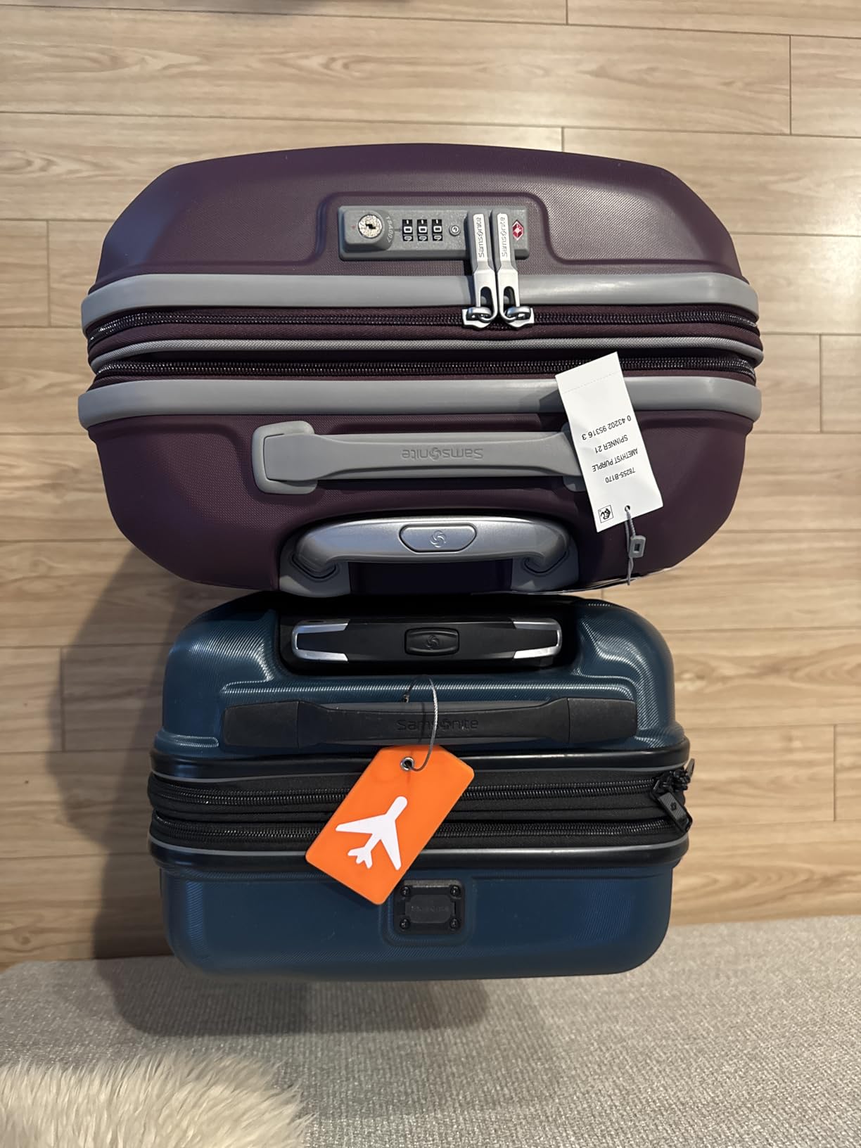 Samsonite Freeform 2-Piece Luggage Set - Carry-On & Large Checked Luggage with Dual Spinner Wheels - Durable Polypropylene Hardshell - TSA Lock, Airline-Approved - Expandable Hard Shell - Navy customer photo 2