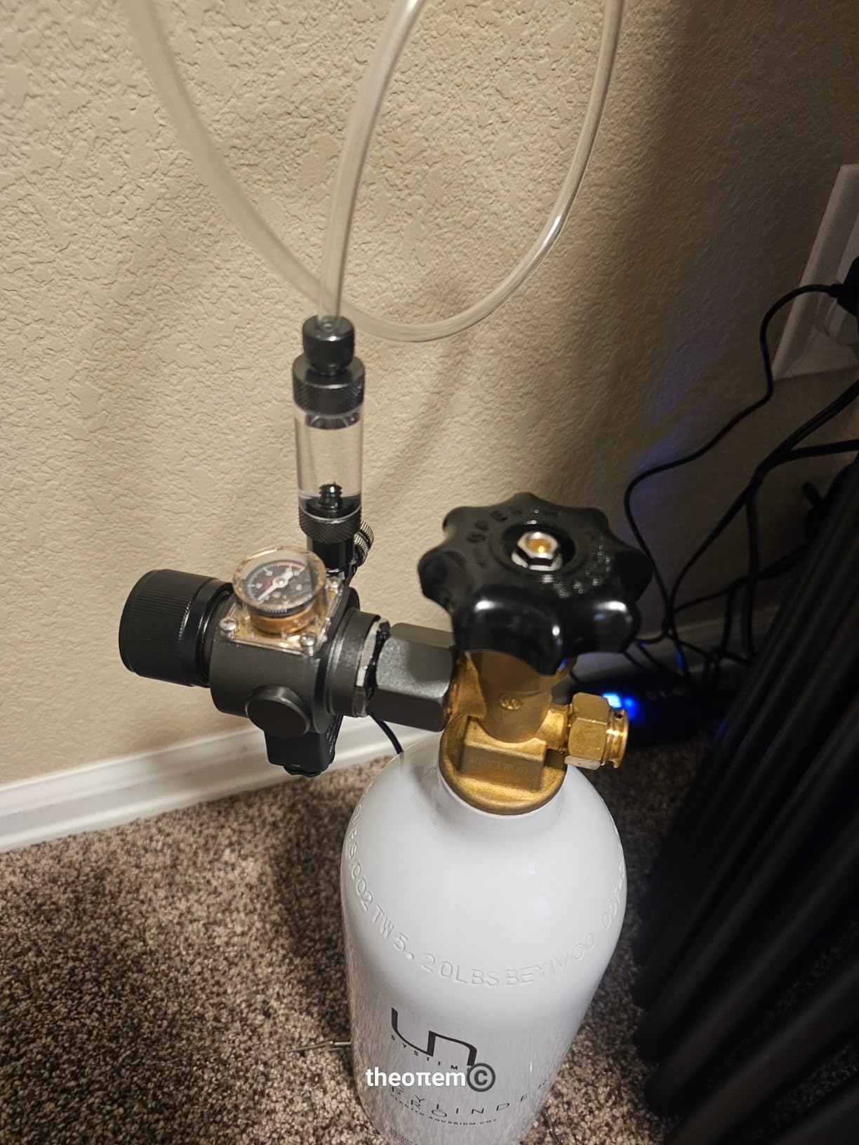 Ultum Nature Systems CGA 320 to Paintball Adapter & CO2 Regulator (Mini Dual Stage CO2 Regulator) customer photo 1