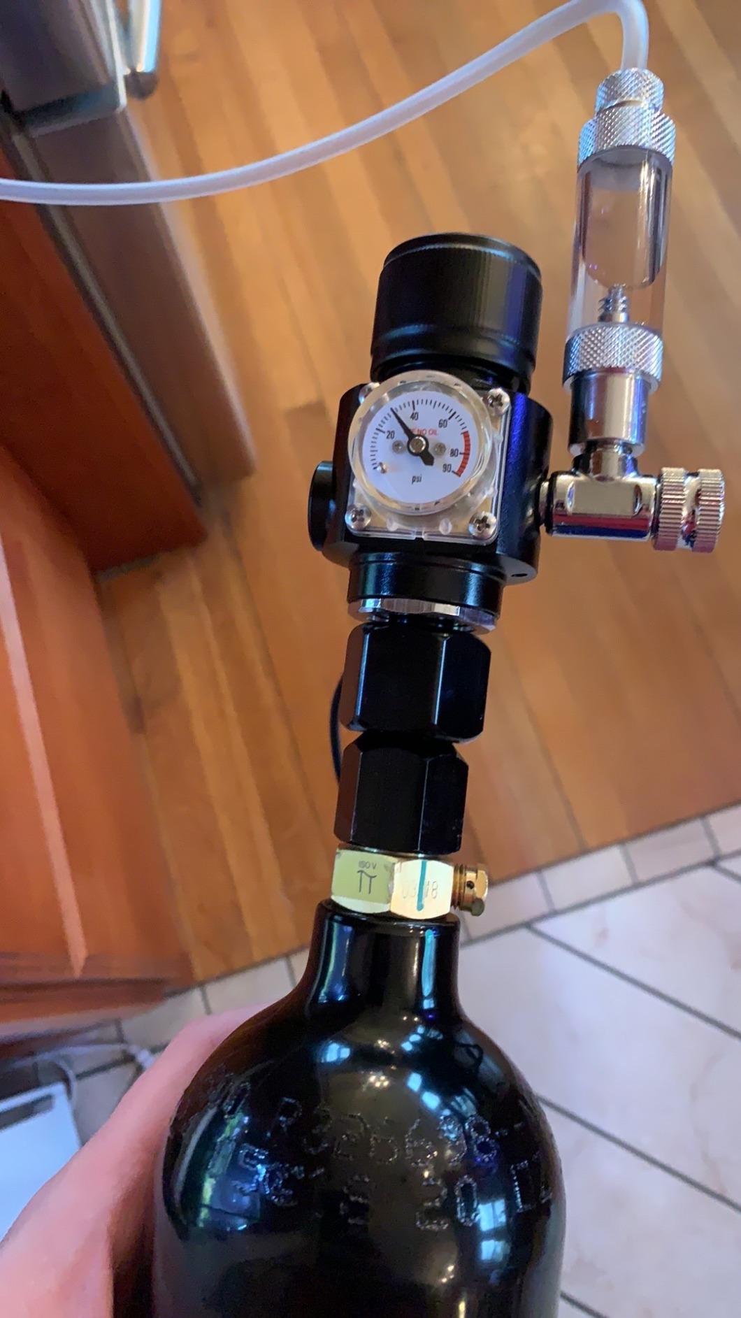FZONE Aquarium CO2 Regulator Mini Series V3.0 Dual Stage with DC Solenoid and Bubble Counter Check Valve Compatible Paintball Tank customer photo 2