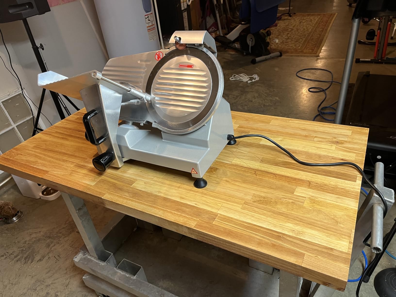 Commercial Meat Slicer, 10 inch Electric Food Slicer, 240W Frozen Meat Deli Slicer, Premium Chromium-plated Steel Blade Semi-Auto Meat Slicer For Commercial and Home use customer photo 2