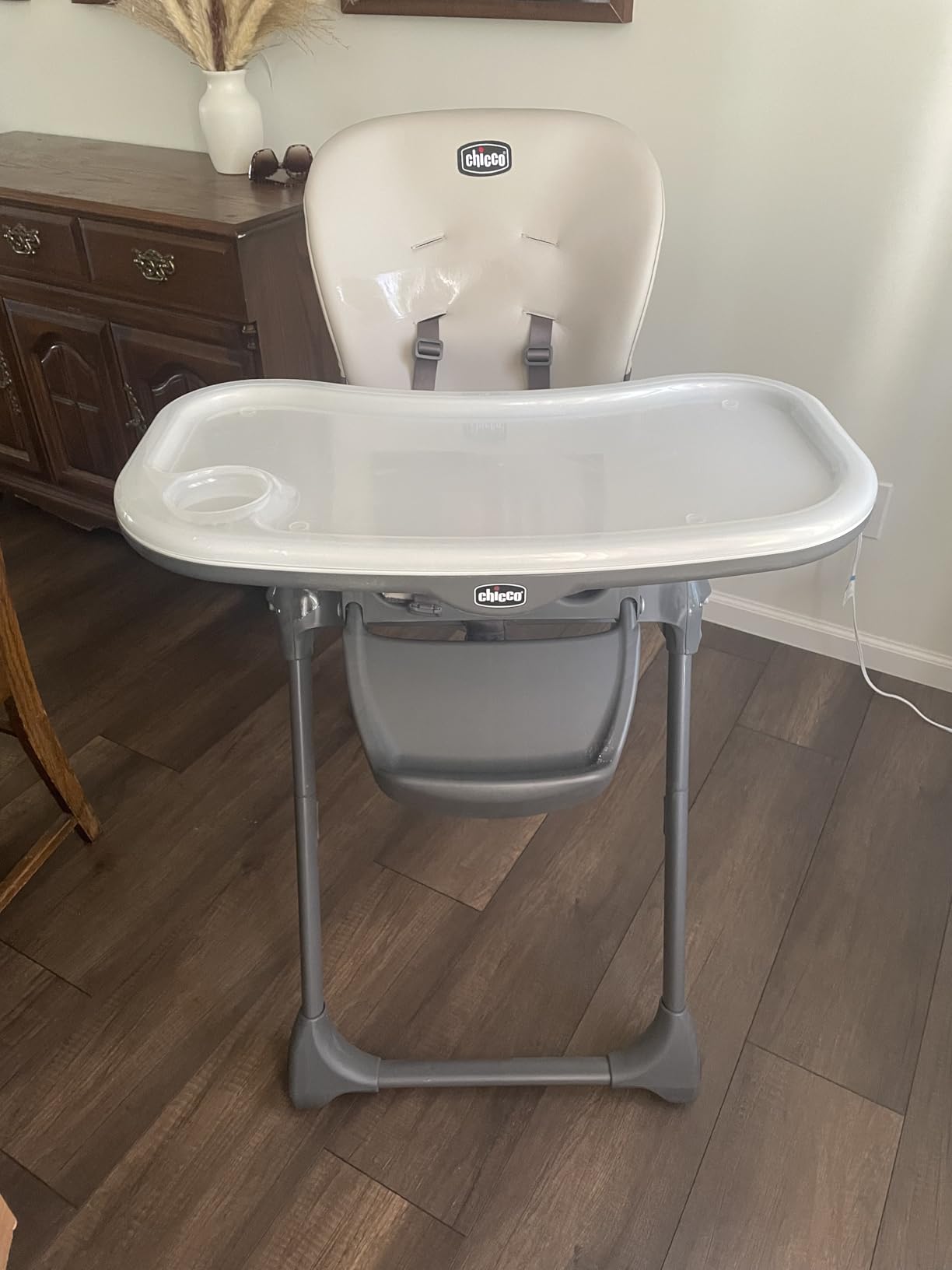 Chicco Polly Foldable High Chair for Babies and Toddlers, Space-Saving | Taupe, 5-point harness, 3-position recline, 7 height=