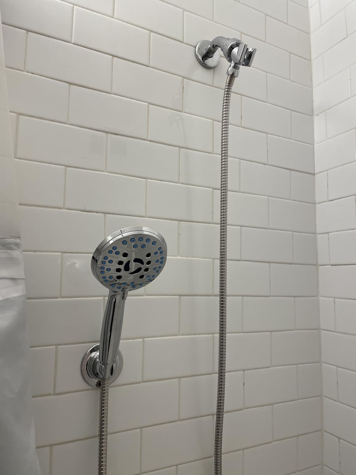 AquaCare High Pressure 8-mode Handheld Shower Head - Anti-clog Nozzles, Built-in Power Wash to Clean Tub, Tile & Pets, Extra Long 6 ft. Stainless Steel Hose, Wall & Overhead Brackets customer photo 2