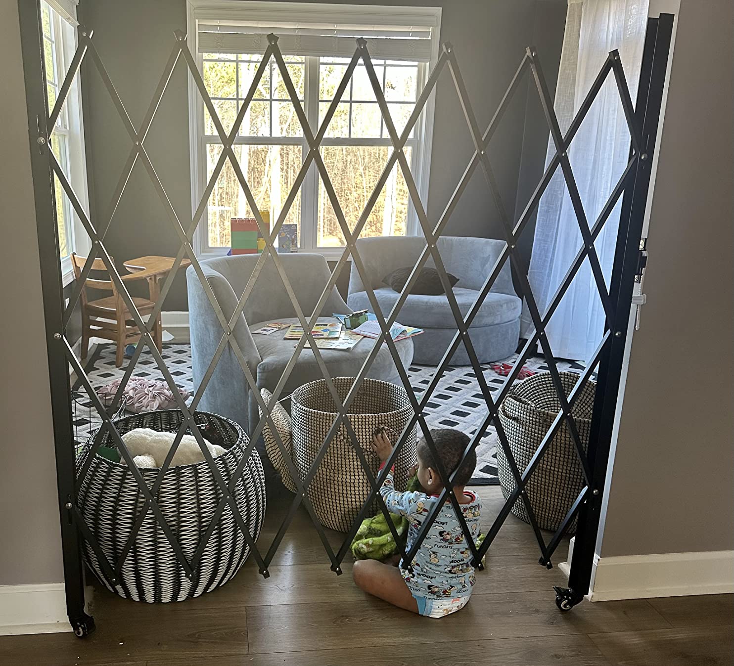 VEVOR Hx12'W Double 12'W Folding Security Gate, 6-1/2' H x 12' W, Black, 78 Sq Ft customer photo 1