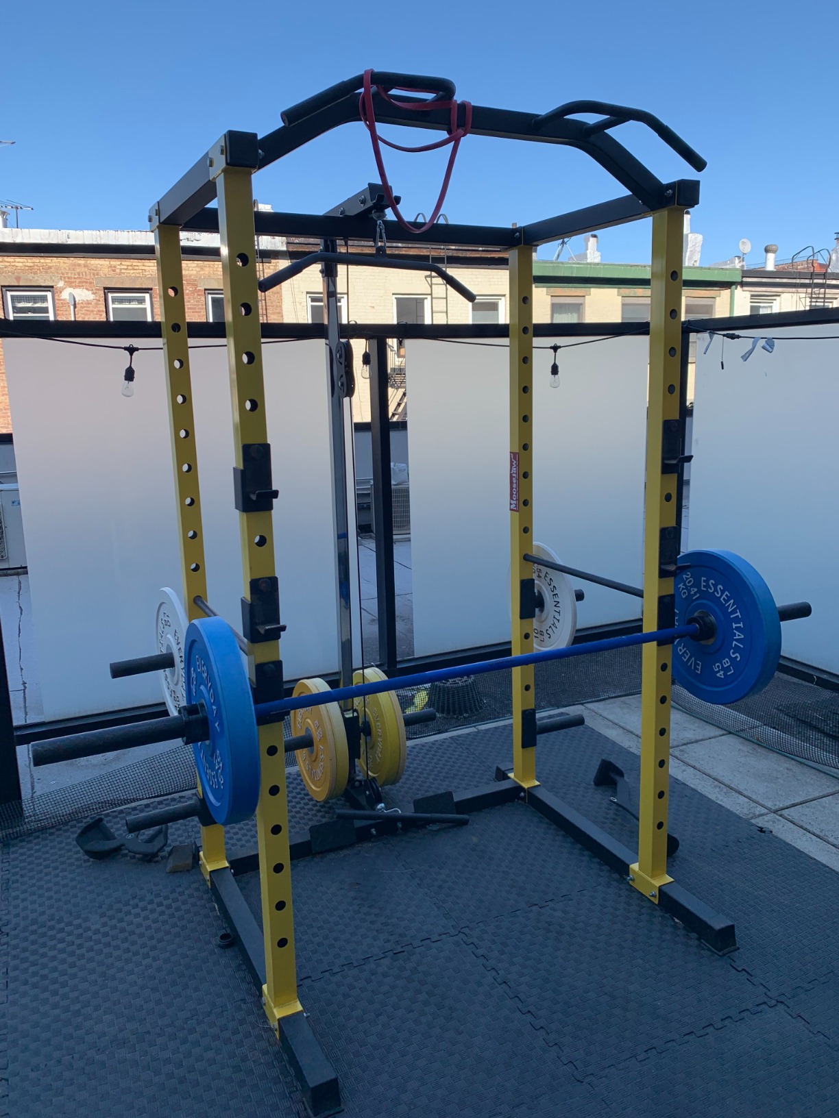 Olympic Cerakote Barbell - for Home & Commercial Gyms, 190K PSI Tensile Strength Rated for up to 1,500-Pound Capacity customer photo 2