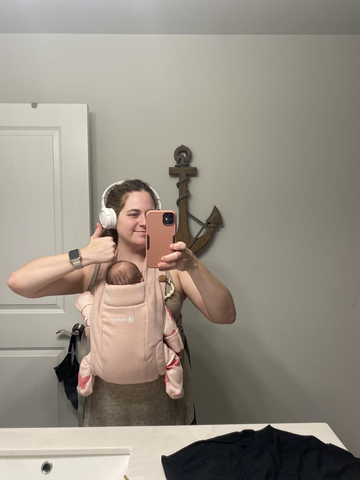 Ergobaby Embrace Baby Carrier Newborn to Toddler - Lightweight Ergonomic Baby Carriers - Cozy Essentials (7-25 Pounds), Ponte Knit, Cream customer photo 2