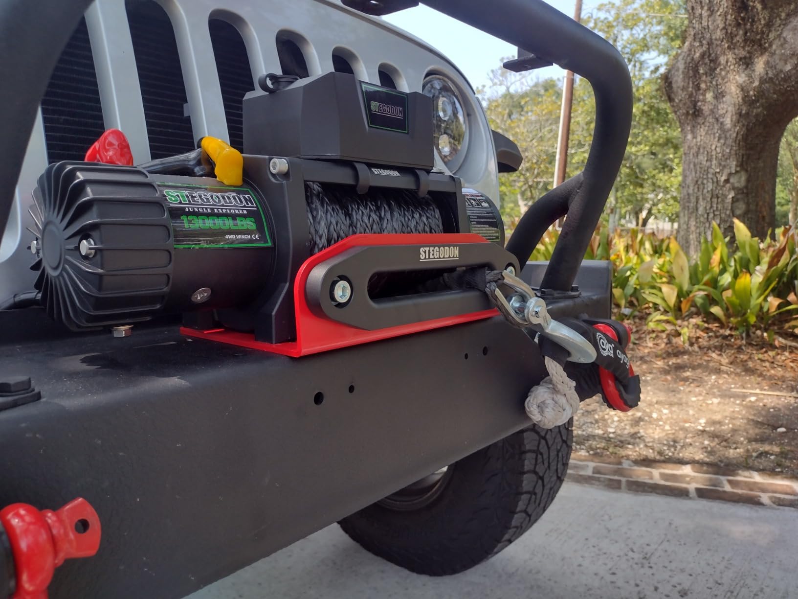 Winch 13000 lb Winch 12V Electric Winch Synthetic Rope Winch Rough Country Winch with Hawse Fairlead,Wired Handle and Corded Control for Jeep Truck SUV customer photo 2