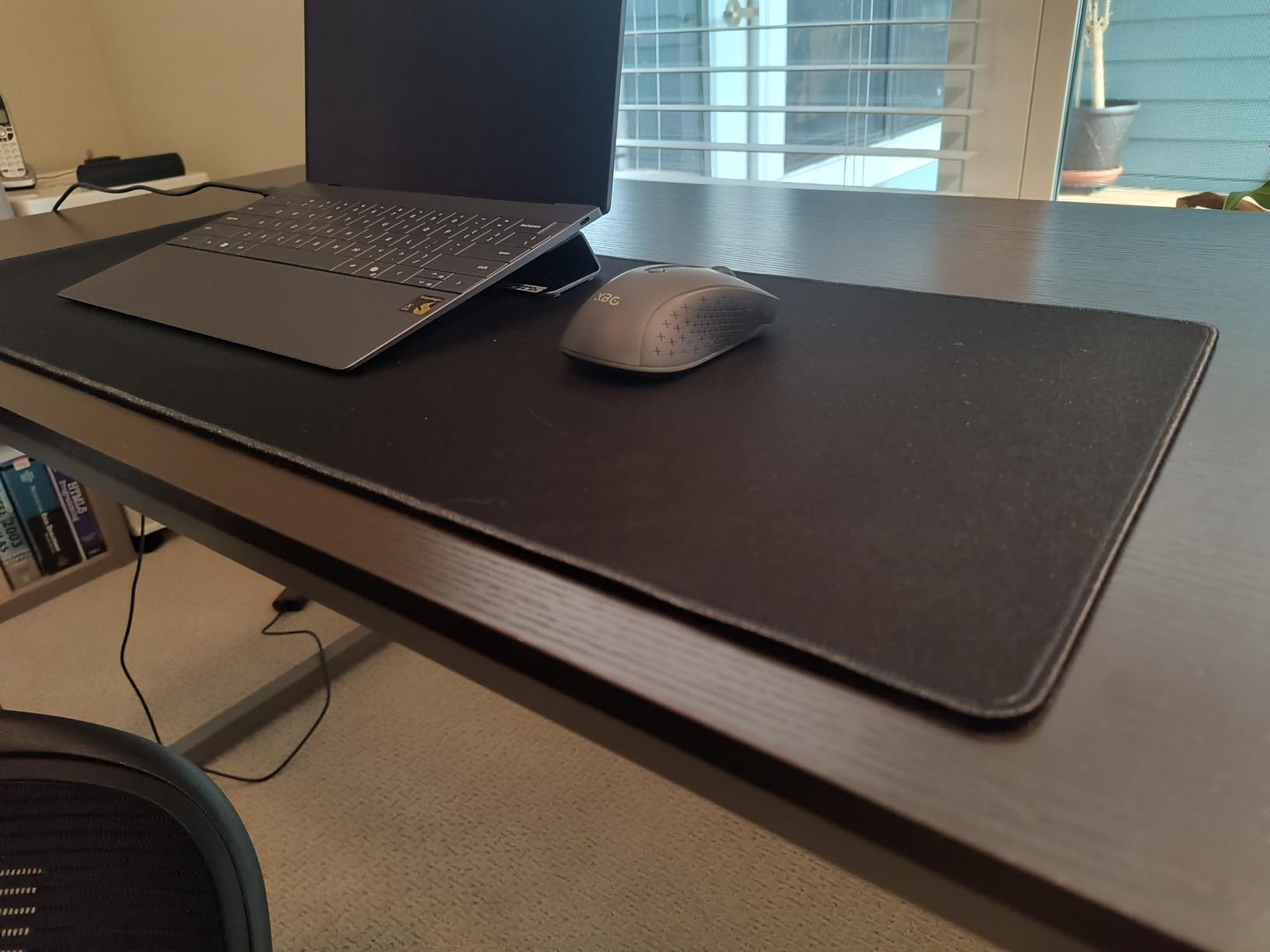 KTRIO Large Gaming Mouse Pad Desk Mat, Superior Micro-Weave Cloth, Non-Slip Rubber Base, Stitched Edges, Water-Resistant, for Gamer, Office & Home, 31.5 x 15.7 Inch，World Map customer photo 1