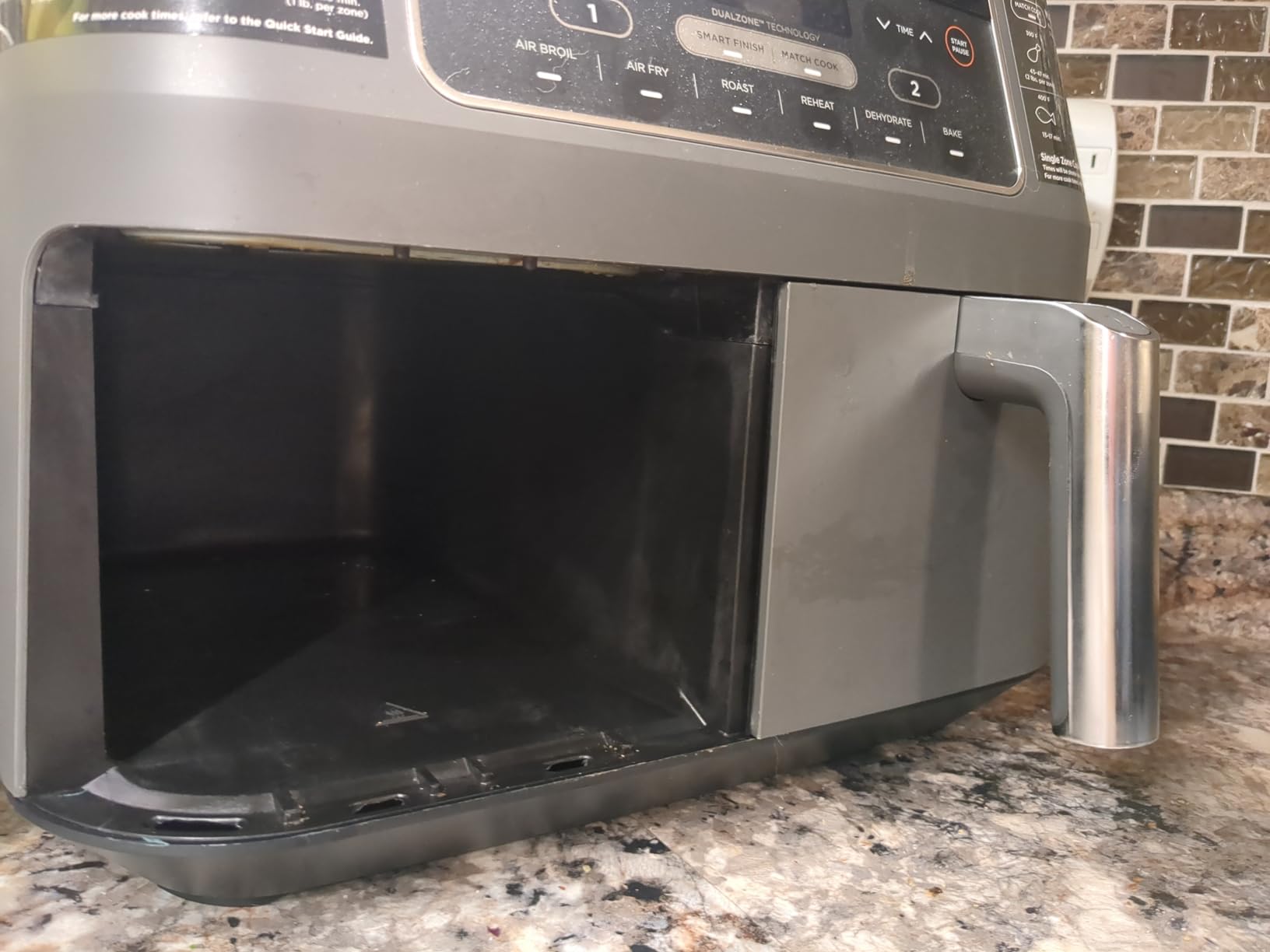 Ninja DZ201 Foodi 6-in-1 2-Basket Air Fryer with DualZone Technology, 8-Quart Capacity, and a Dark Grey Stainless Finish (Renewed) customer photo 2