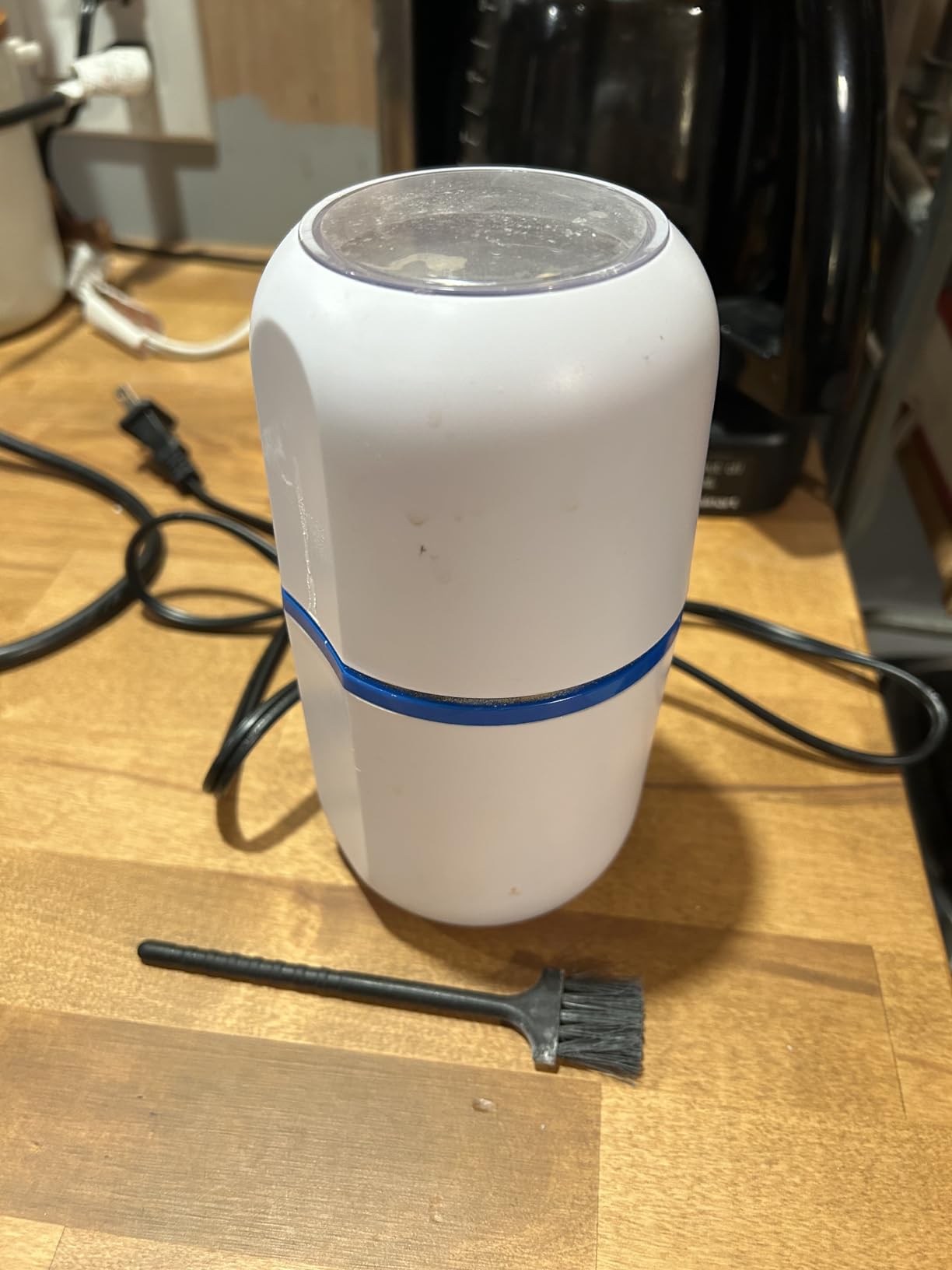 Electric Pill Crusher Grinder - Fine Powder Electronic Pulverizer for Small & Large Medication & Vitamin Tablets - Comes with Pill Organizer, Brush, Spoon, Cloth & Stainless Steel Blades by Pill Mill customer photo 1