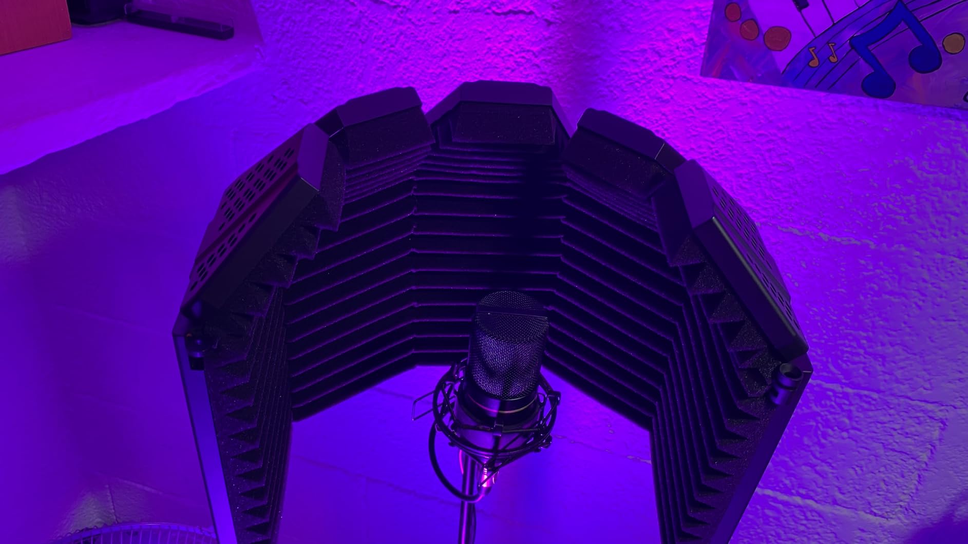 XTUGA Recording Microphone Isolation Shield, High Density Absorbent Foam 5 Panels to Filter Vocal, Top Enclosed Foldable Soundproof Cover for Condenser Studio Equipment MIS02 customer photo 2