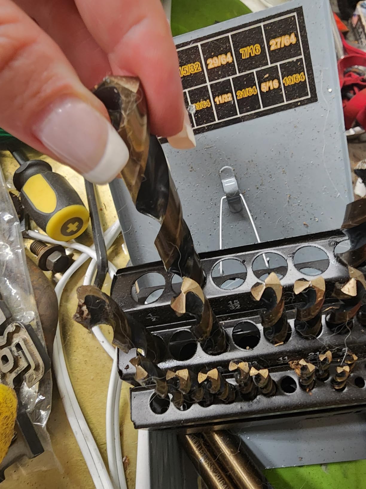 Cobalt Drill Bit Set 29-Piece M35 Cobalt Steel Metal Drill Bits Durable Round Shank Drill Sets for Steel, Wood Plastic Sheet Metal - Includes Practical Cup-Type Holder (29pcs Cobalt) customer photo 1