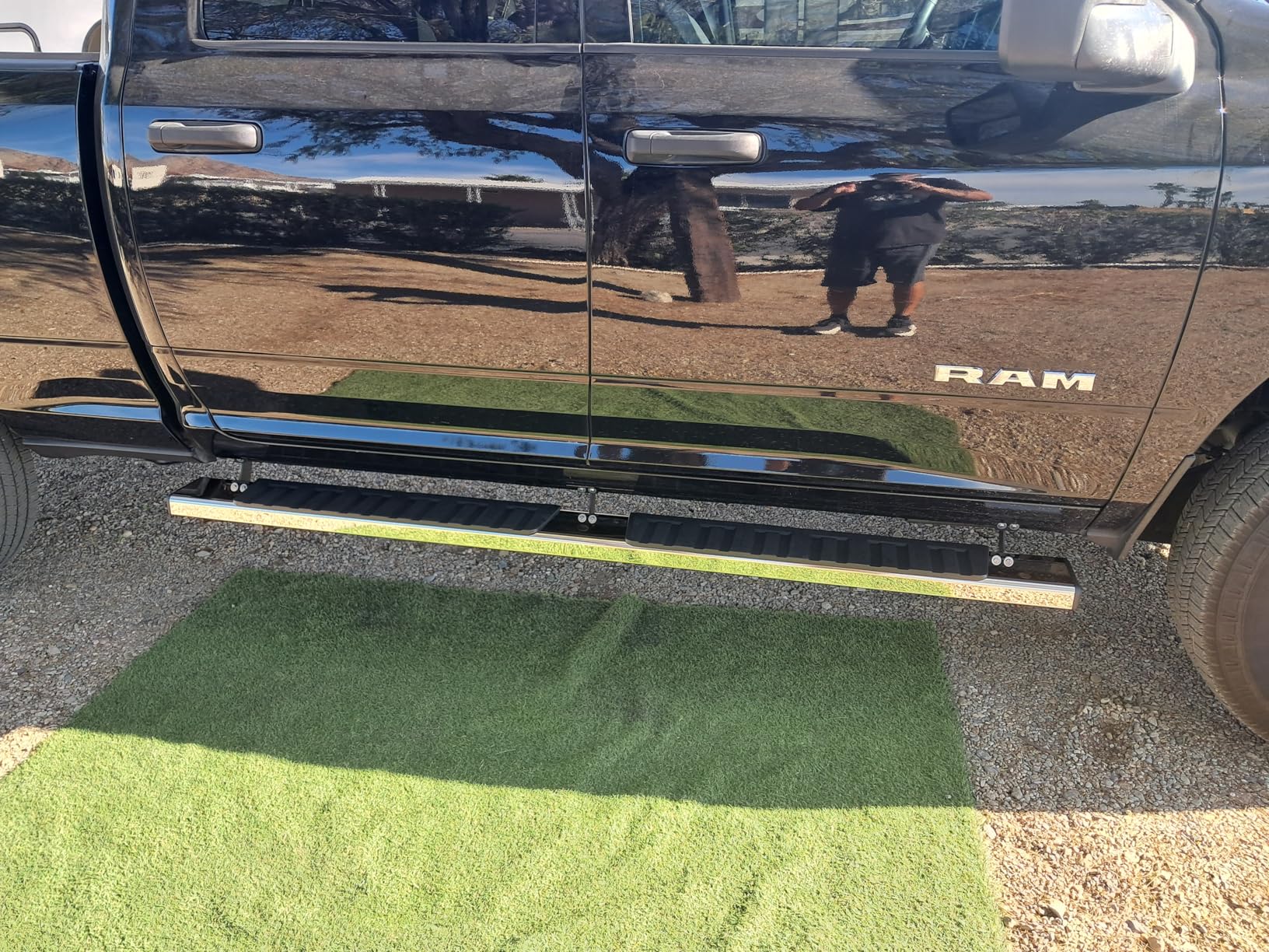 COMNOVA 6 Inches Running Boards for 2019-2026 Dodge Ram 1500 Crew Cab New Body Style (Excl. Ram 2500/3500/Classic), Stainless Steel Side Steps, Truck Step Bars Nerf Bars. customer photo 1