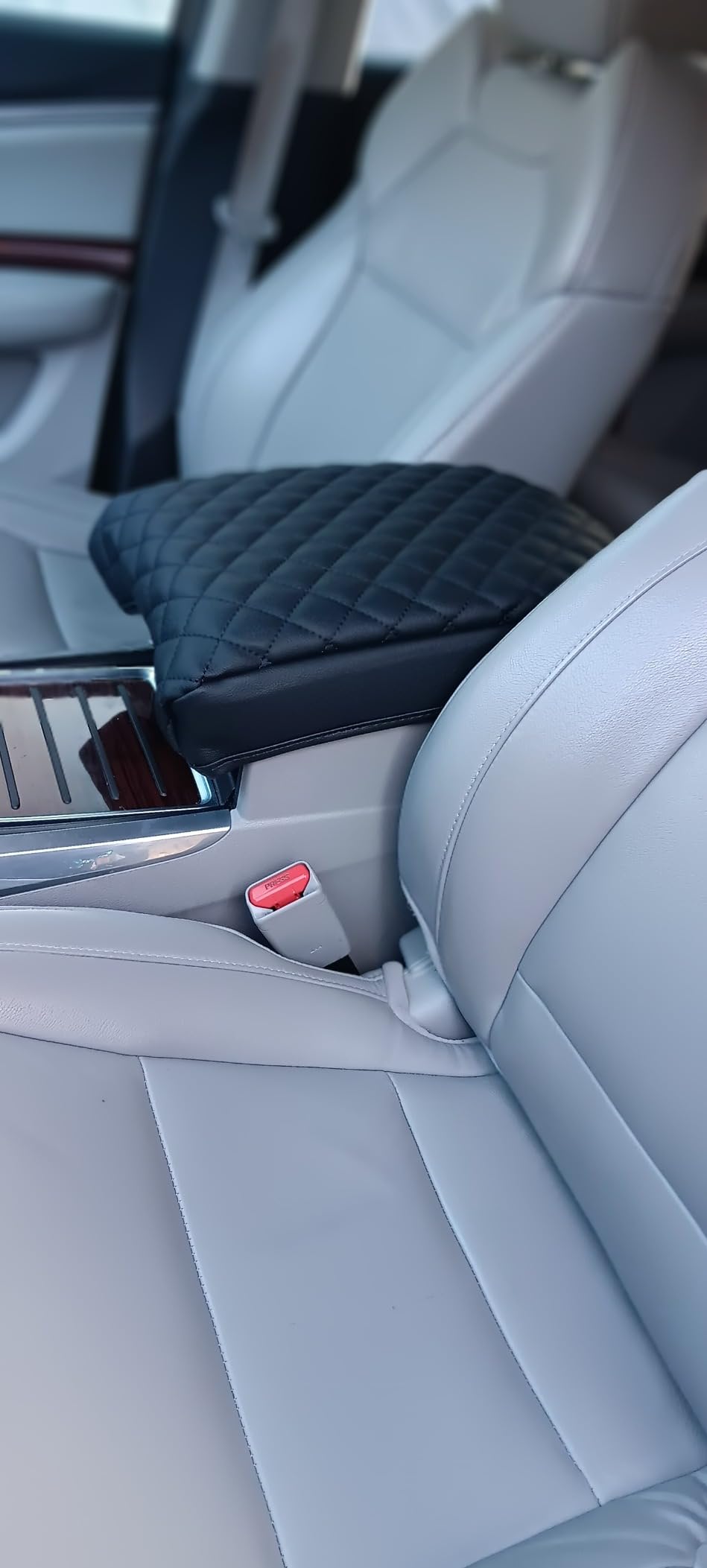 KMMOTORS Model y, Model 3 (2021-2024) Center Console Cover Quilting Black, Armrest Cushion, Console Protector, Vegan Leather (Black) customer photo 2