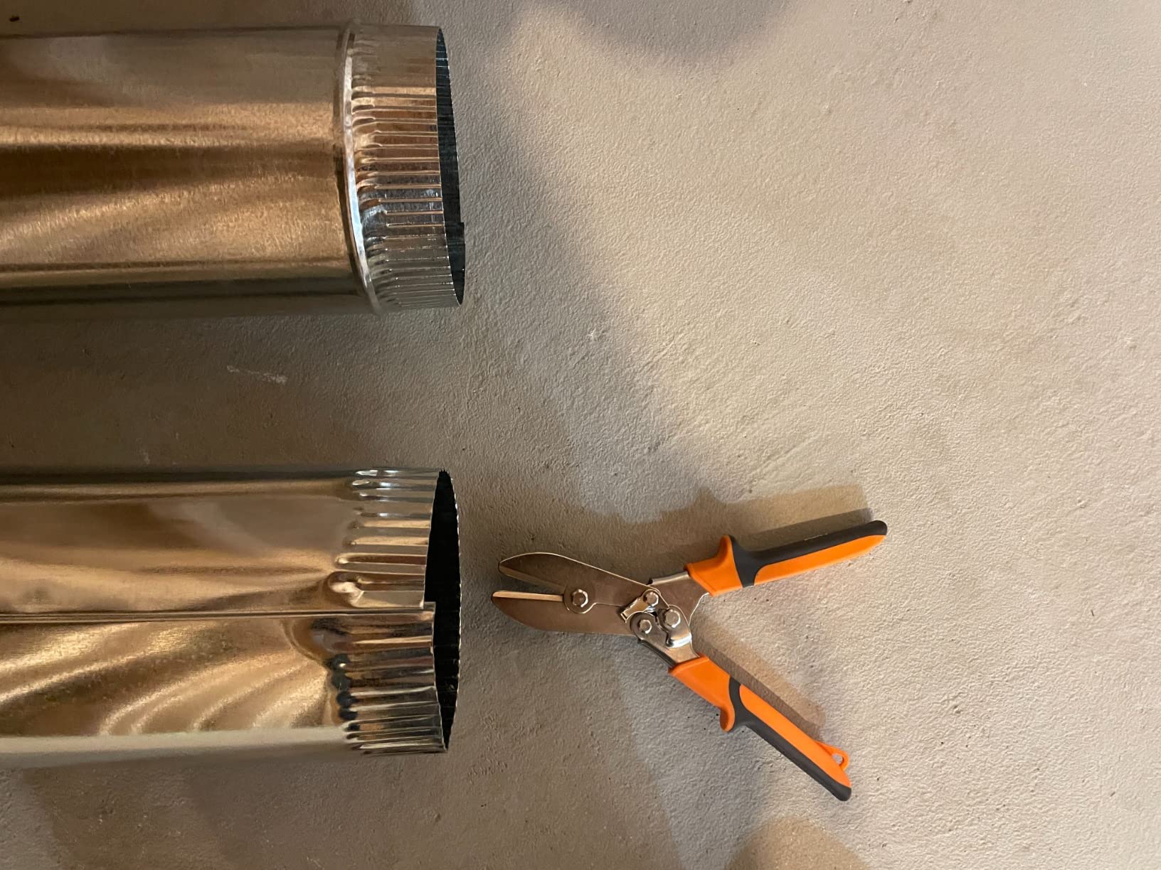 Mutt Tools 5 Blade Sheet Metal Crimper Tool with Ergonomic Grip - Crimp 24ga Steel and 28ga Stainless - Gutter Crimping Tool for Downspouts, Stove Pipe, Sheet Metal and Duct Work customer photo 2