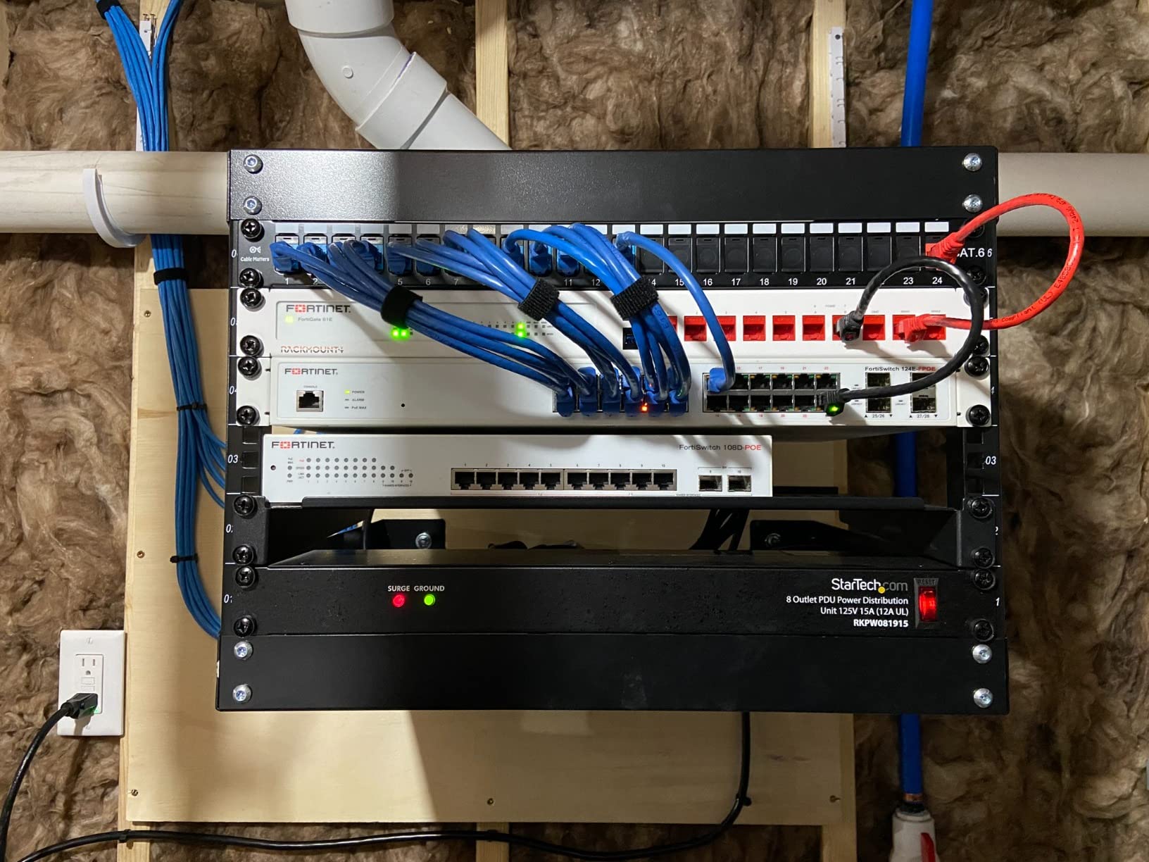 6U Wall Mount Rack Open Frame 19 Inch Server Equipment Network Cabinet 18 inches Depth Black by Tedgetal customer photo 2