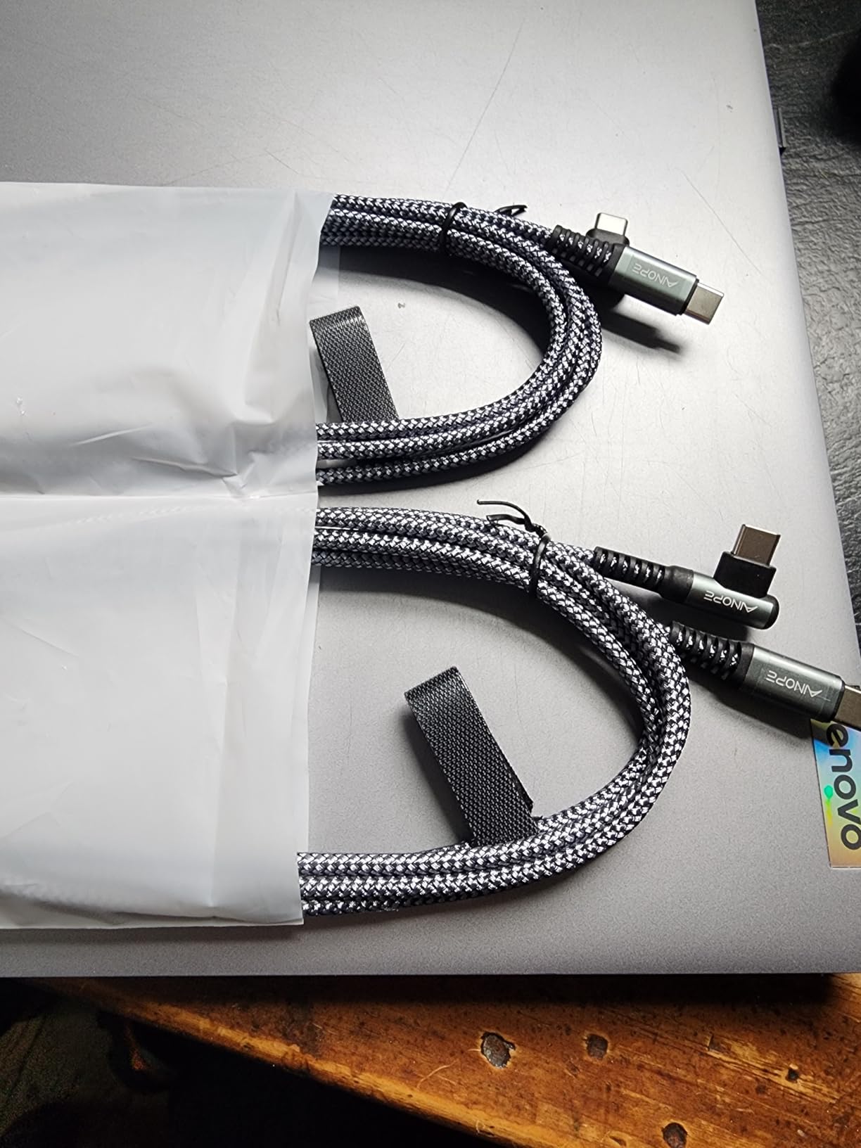 AINOPE USB C Cable 60W 2-Pack 6.6ft Nylon Braided USB C to USB C Cable Type C Charger Fast Charging Right Angle USBC Cable Charger Cord for iPhone 16 Pro Max 15 Plus Samsung S24 S23 iPad Pro Black customer photo 2