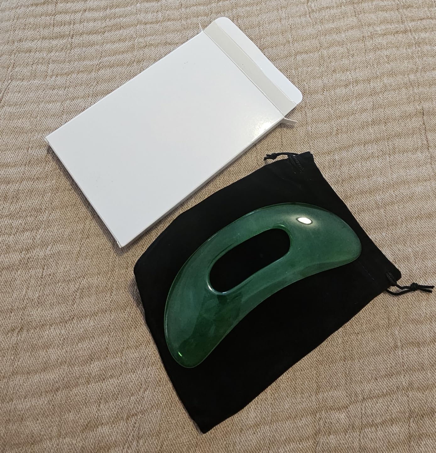 Gua Sha Massage Tool with Handle Resin Massage Tools Lymphatic Drainage Massager Body Shaping Gua Sha Tools for Full Body Men Women Birthday Festival Holiday Present (Green) customer photo 2