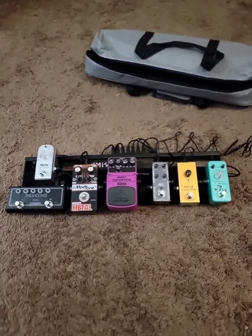 Guitar Pedalboard with Built-in Power Supply Pedal Board Aluminium Alloy 1.8lb Lightweight 19x5 Inch Black Pedal Board with Power Supply, Carrying Bag, Guitar Pedal Cable, Hook Tape customer photo 2
