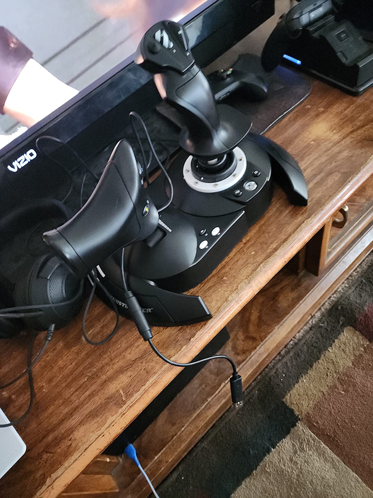 Thrustmaster T-Flight Full Kit (Compatible with Xbox Series X|S and PC) customer photo 1