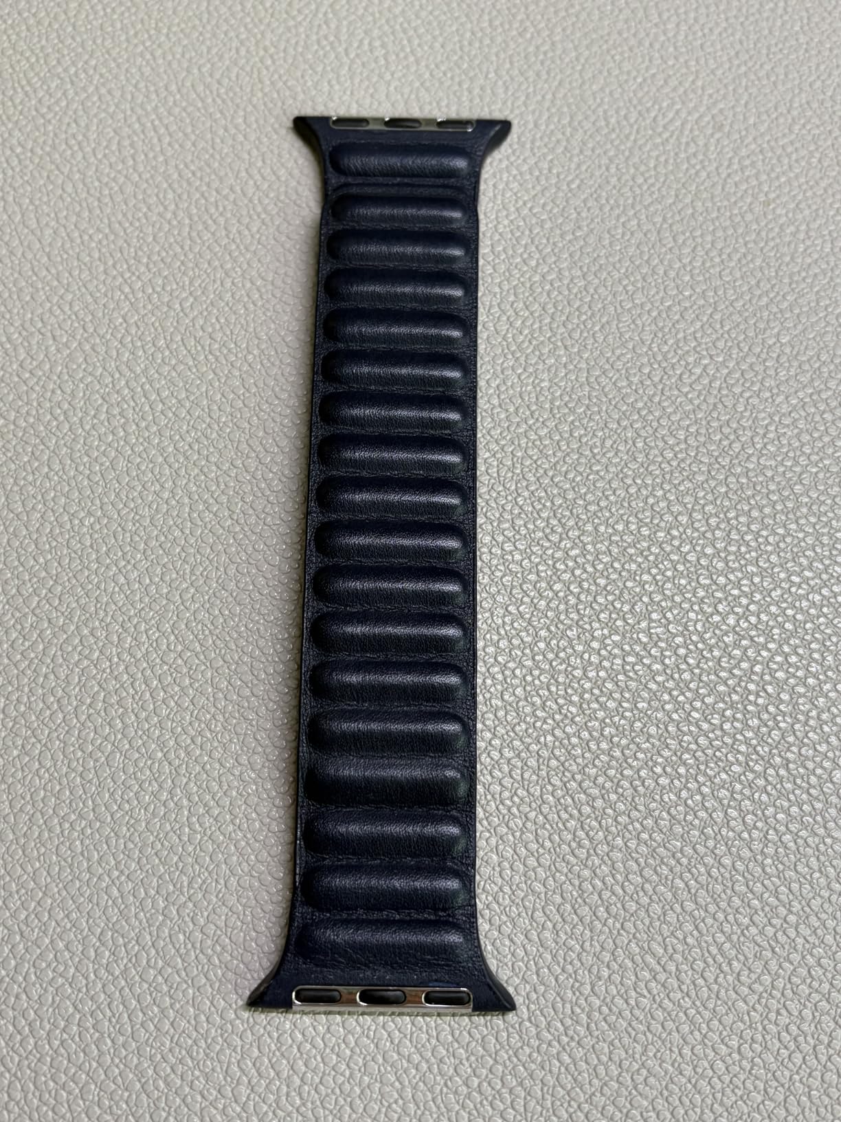 Apple Watch Band - Leather Link - (45mm) - Midnight - Small/Medium customer photo 1