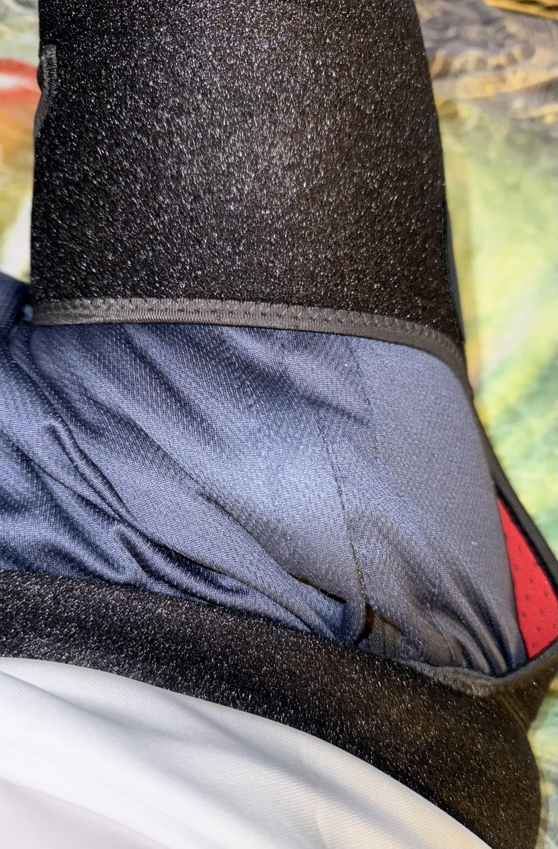 Doctor Developed Strengthening & Stabilizing Hip Brace for Men & Women - Hip Brace for Sciatica Pain Relief - Compression Wrap for Hips Pain- Thigh Supports With Medical Handbook (S/M, Black) customer photo 1