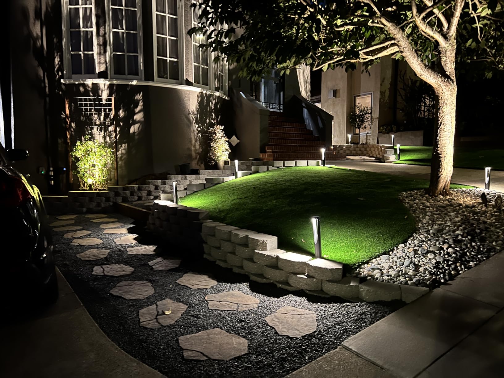 Ring Transformer - Low-voltage transformer that connects non-Ring smart lights to Ring app, works with Amazon Sidewalk, Black customer photo 1