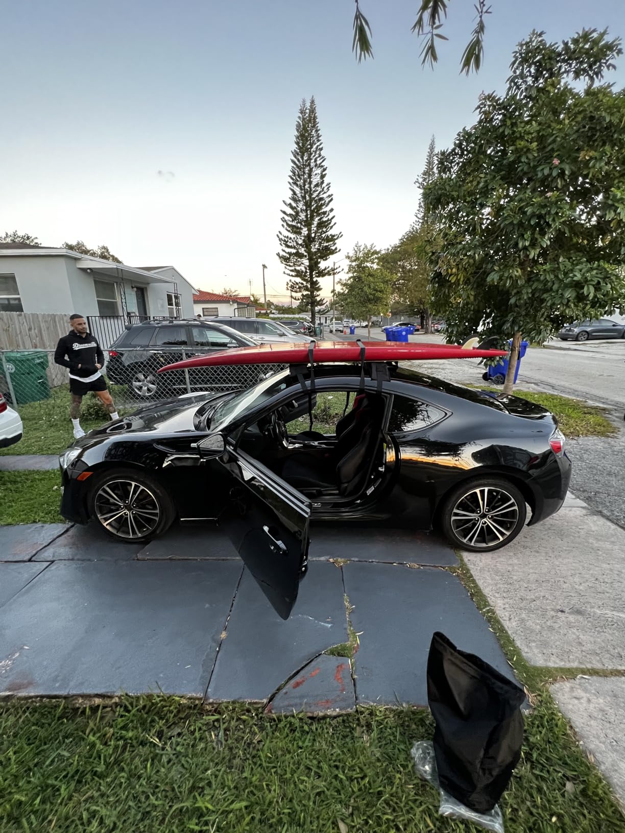 MeeFar Universal Car Soft Roof Rack Pads Luggage Carrier System for Kayak Surfboard SUP Canoe Include 2 Heavy Duty Tie Down Straps, 4 Tie Down Rope, 4 Quick Loop Strap and Storage Bag customer photo 2