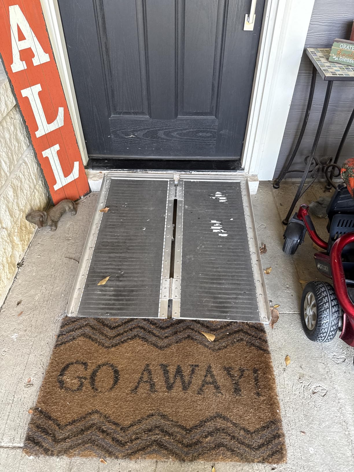 FACHNUO 2FT Portable Wheelchair Ramp for Home Steps, Non-Skid Aluminum Ramp customer photo 2