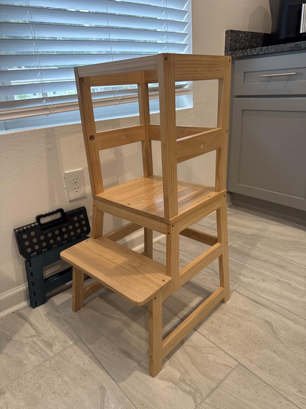 WOOD CITY Kitchen Step Stool for Kids and Toddlers with Safety Rail, Adjustable Height Step Stool Helper Standing Tower Learning Stool for Bathroom & Kitchen Counter customer photo 2
