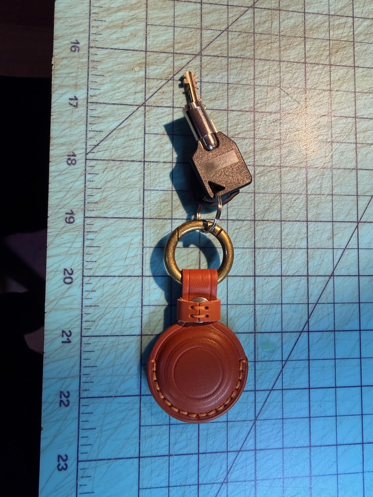 Genuine Leather Keychain Holder Compatible with Airtag 2nd & 1st Gen, Secure for Air Tag Keychain Holder Case Cover Key Chain Ring Accessories - Brown V1.0 customer photo 2